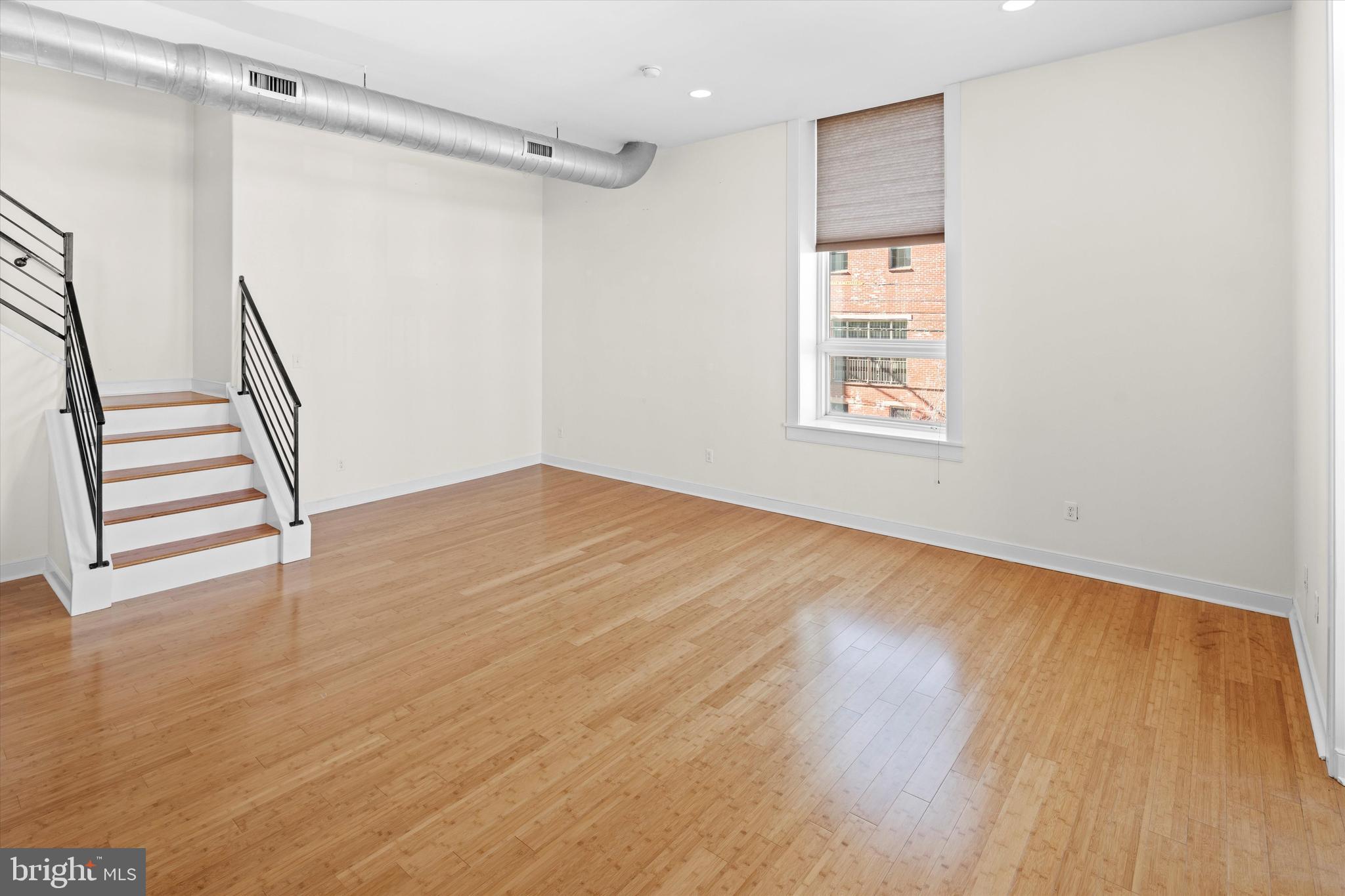 FAIRMOUNT - Residential Lease