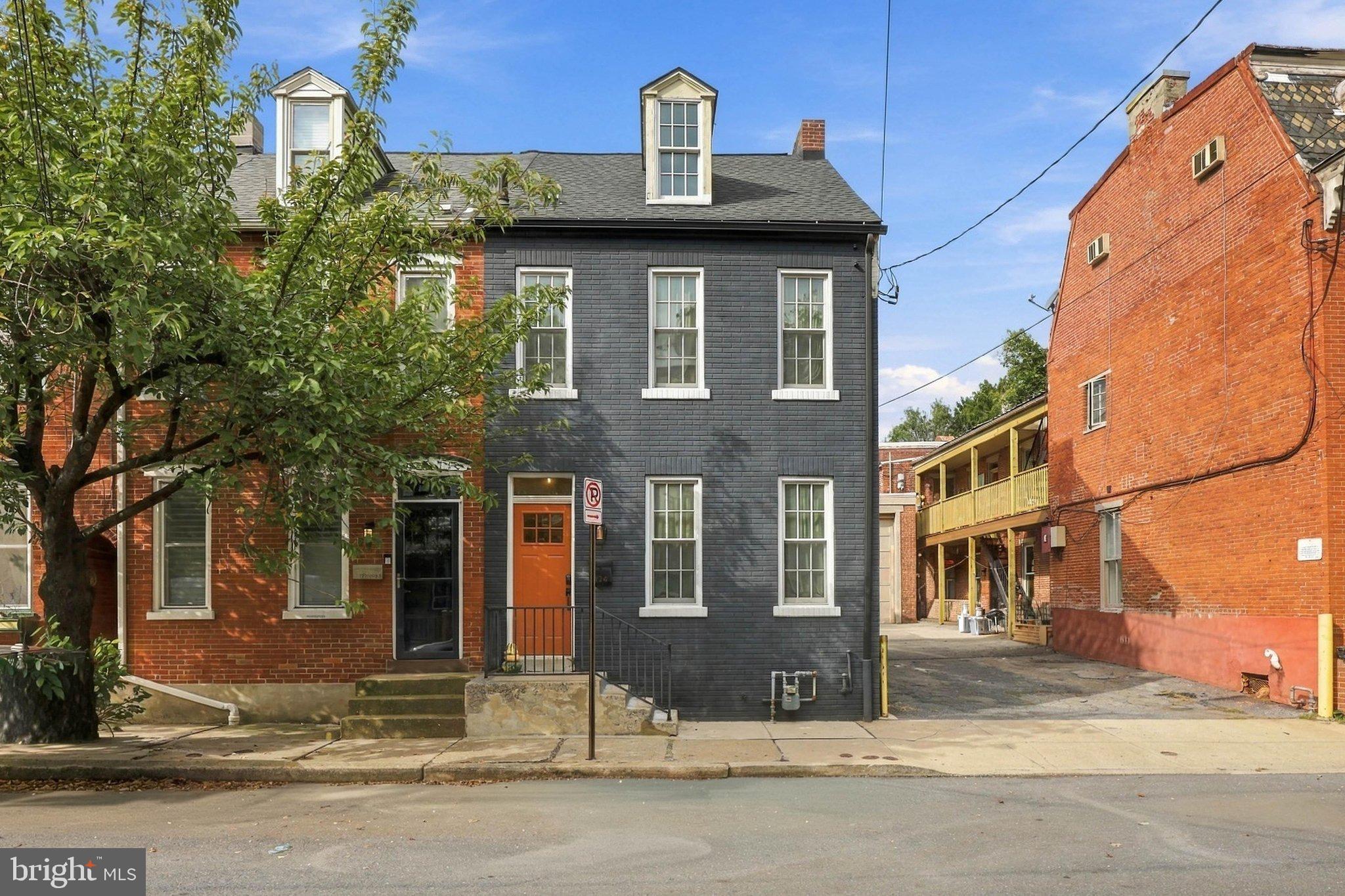 124 N PINE STREET