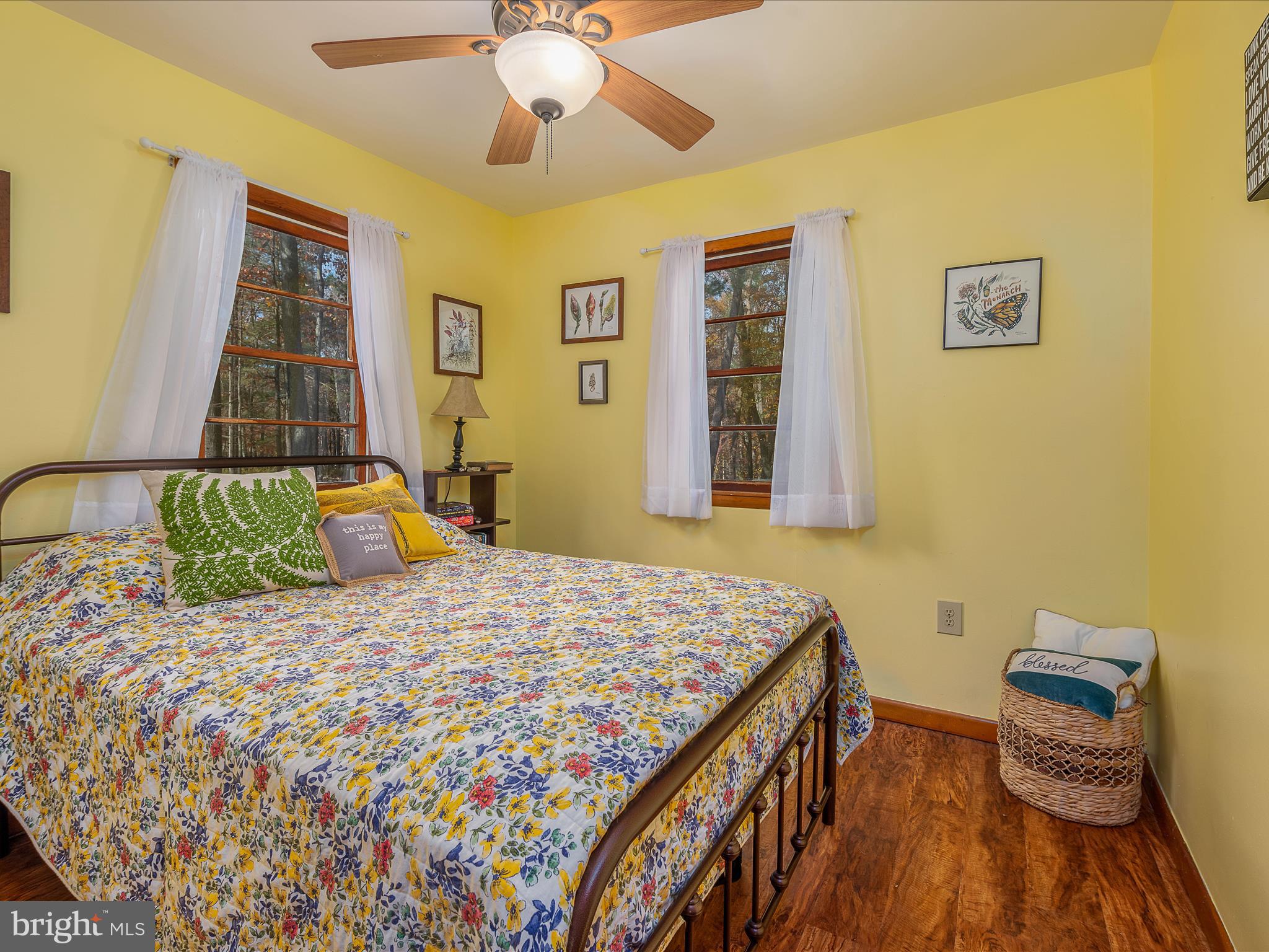 BRIARY BOTTOM - Residential