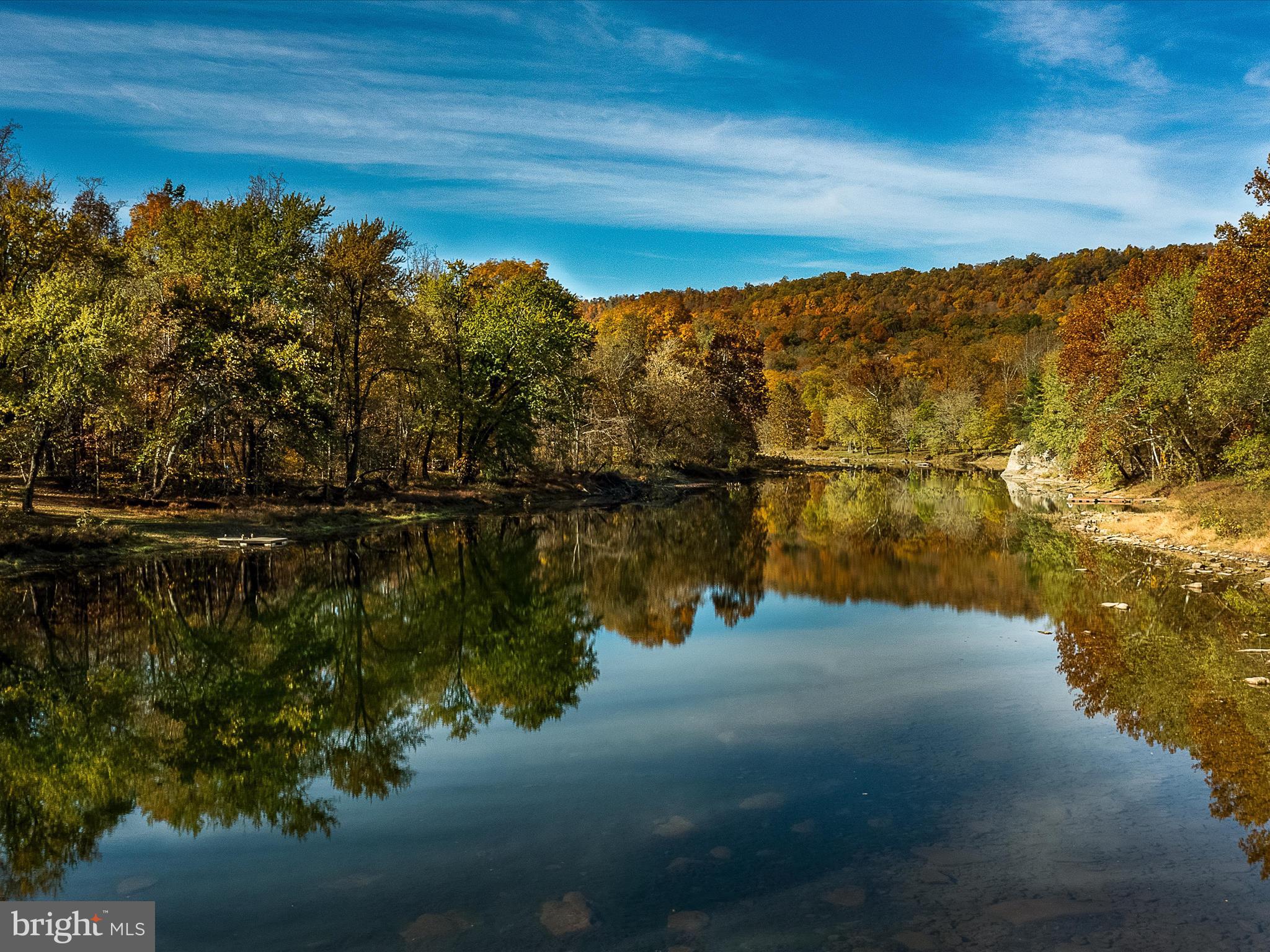 BRIARY BOTTOM - Residential