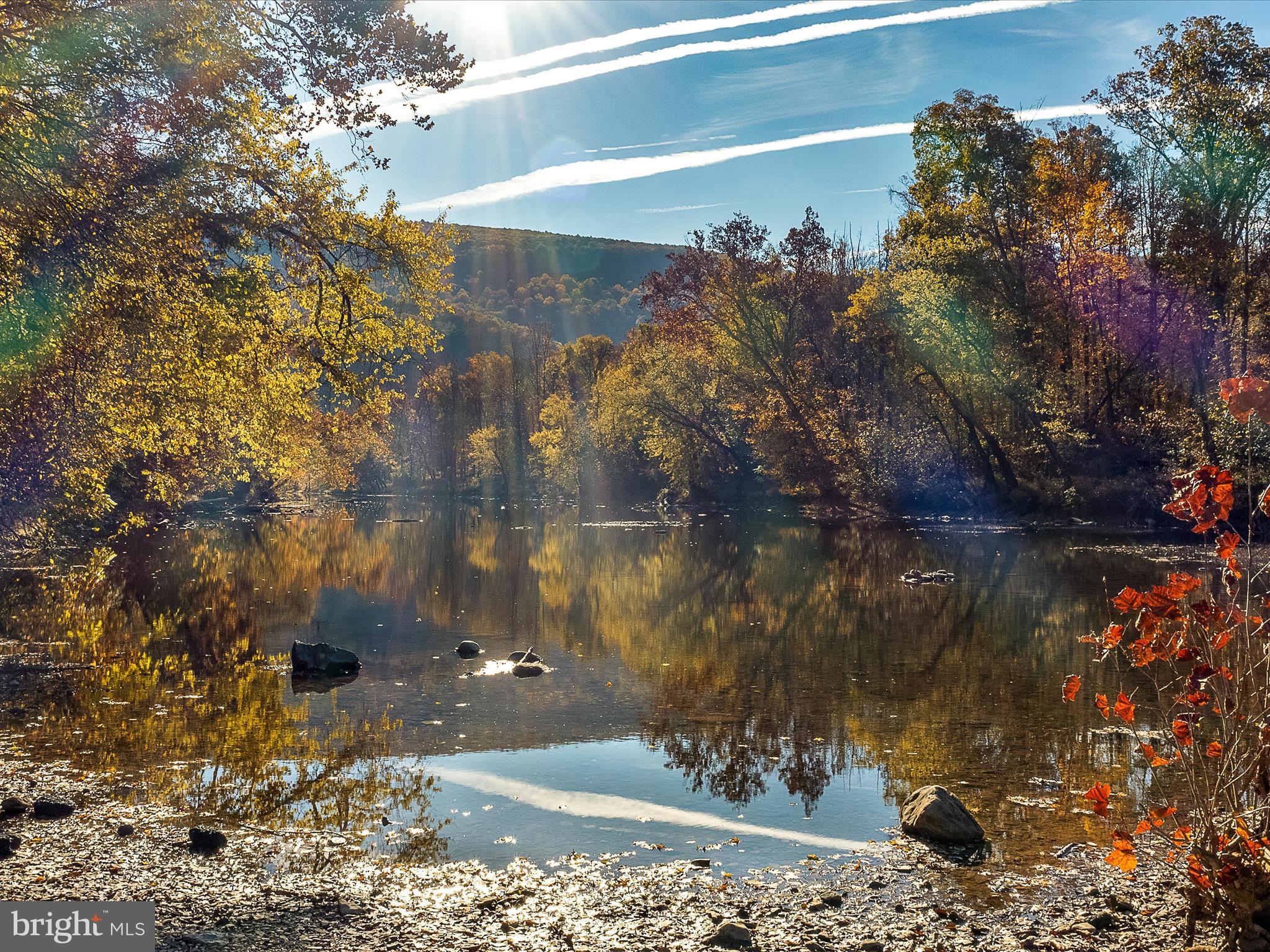 BRIARY BOTTOM - Residential