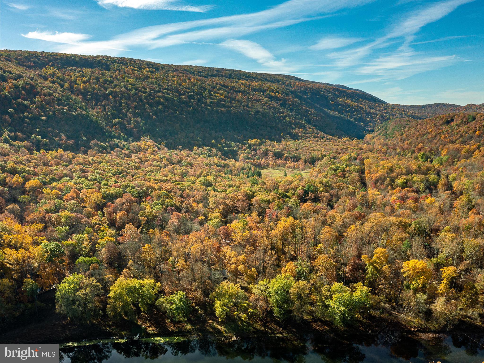 BRIARY BOTTOM - Residential