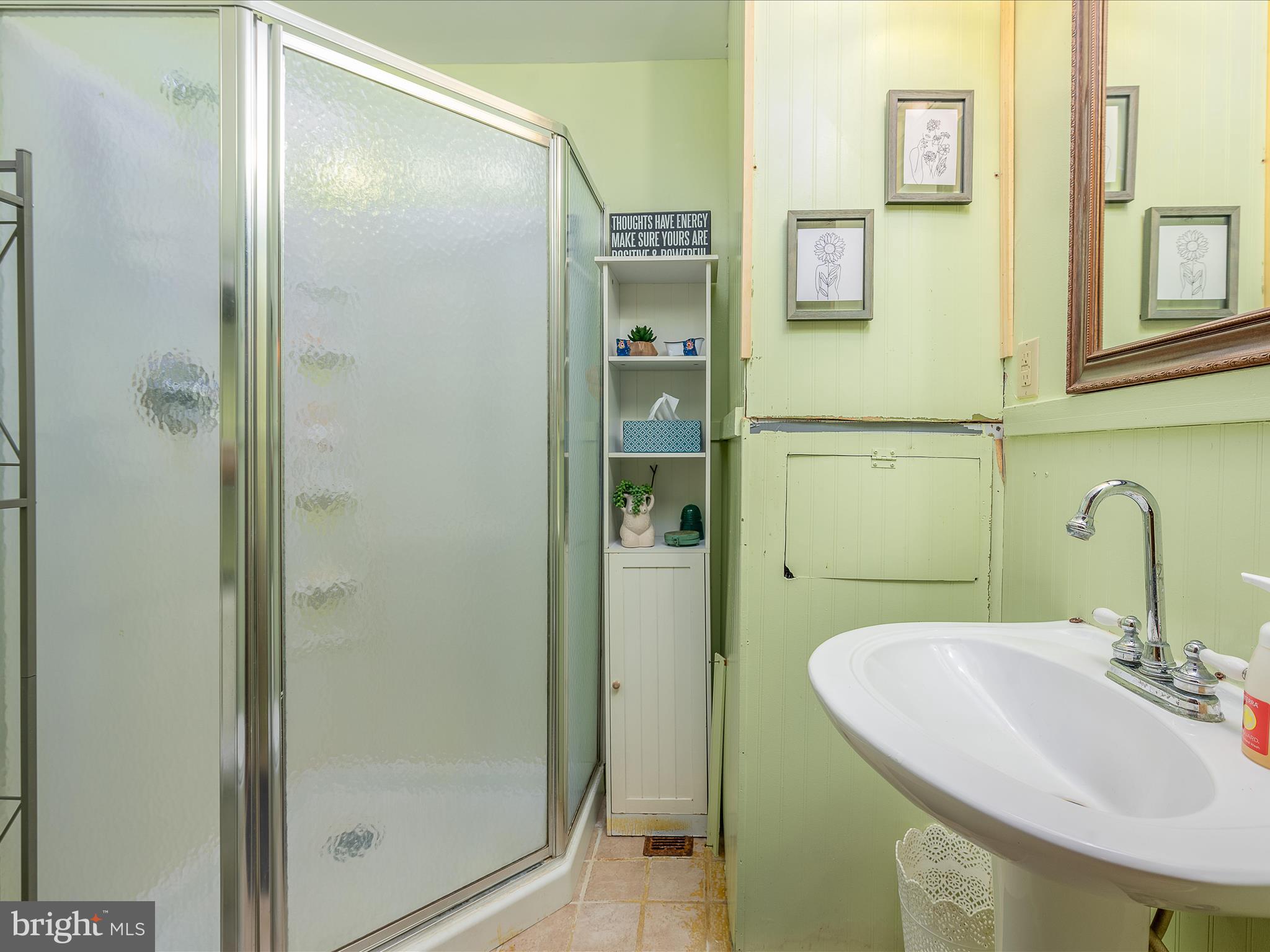 BRIARY BOTTOM - Residential