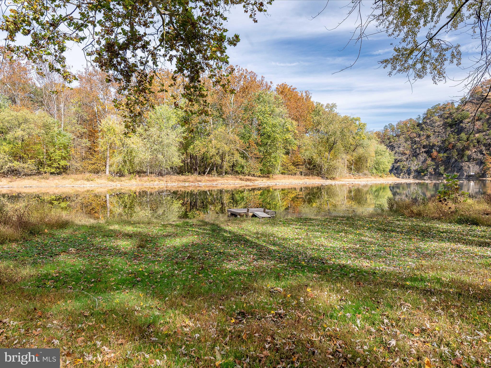 BRIARY BOTTOM - Residential