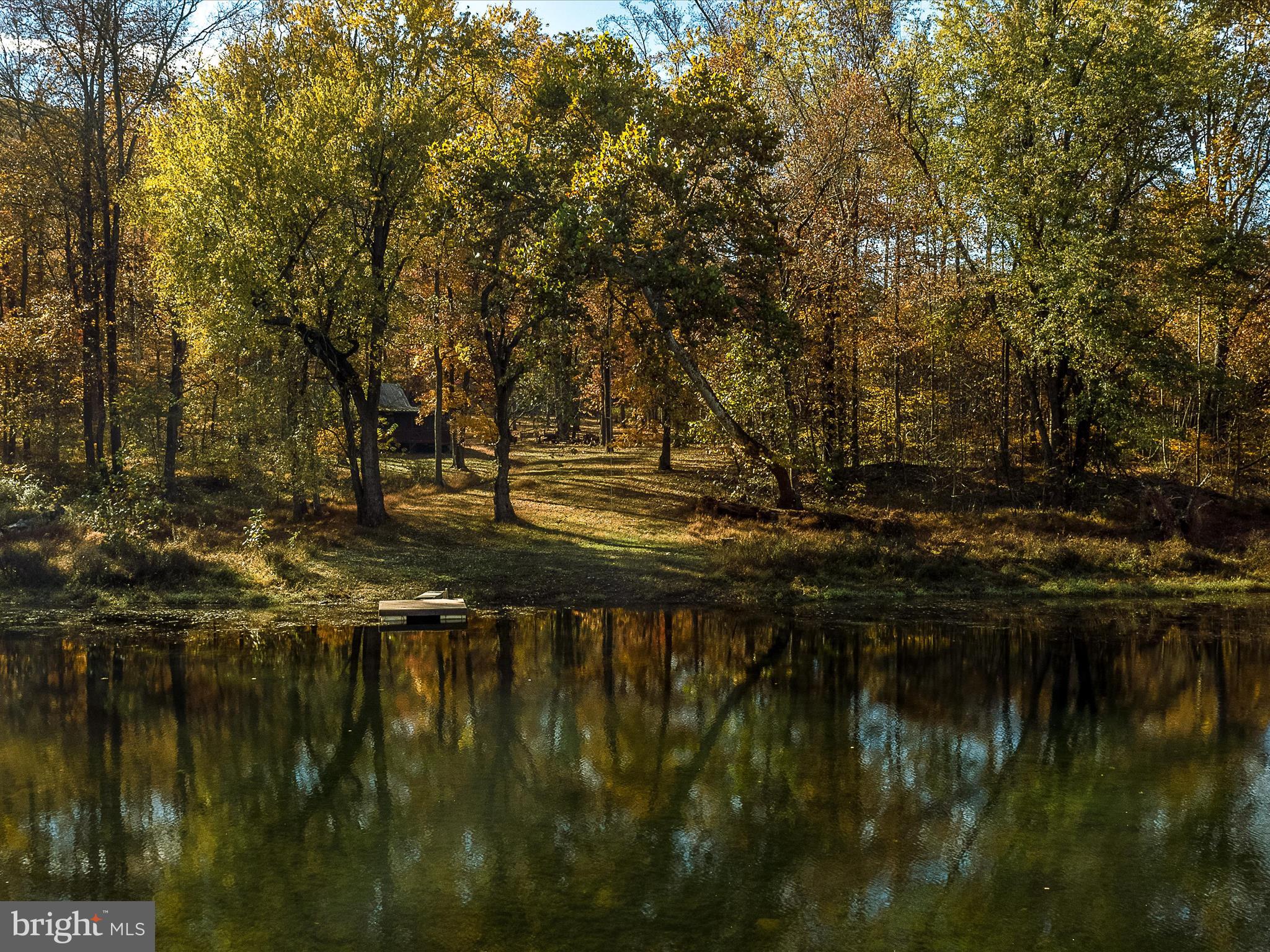 BRIARY BOTTOM - Residential