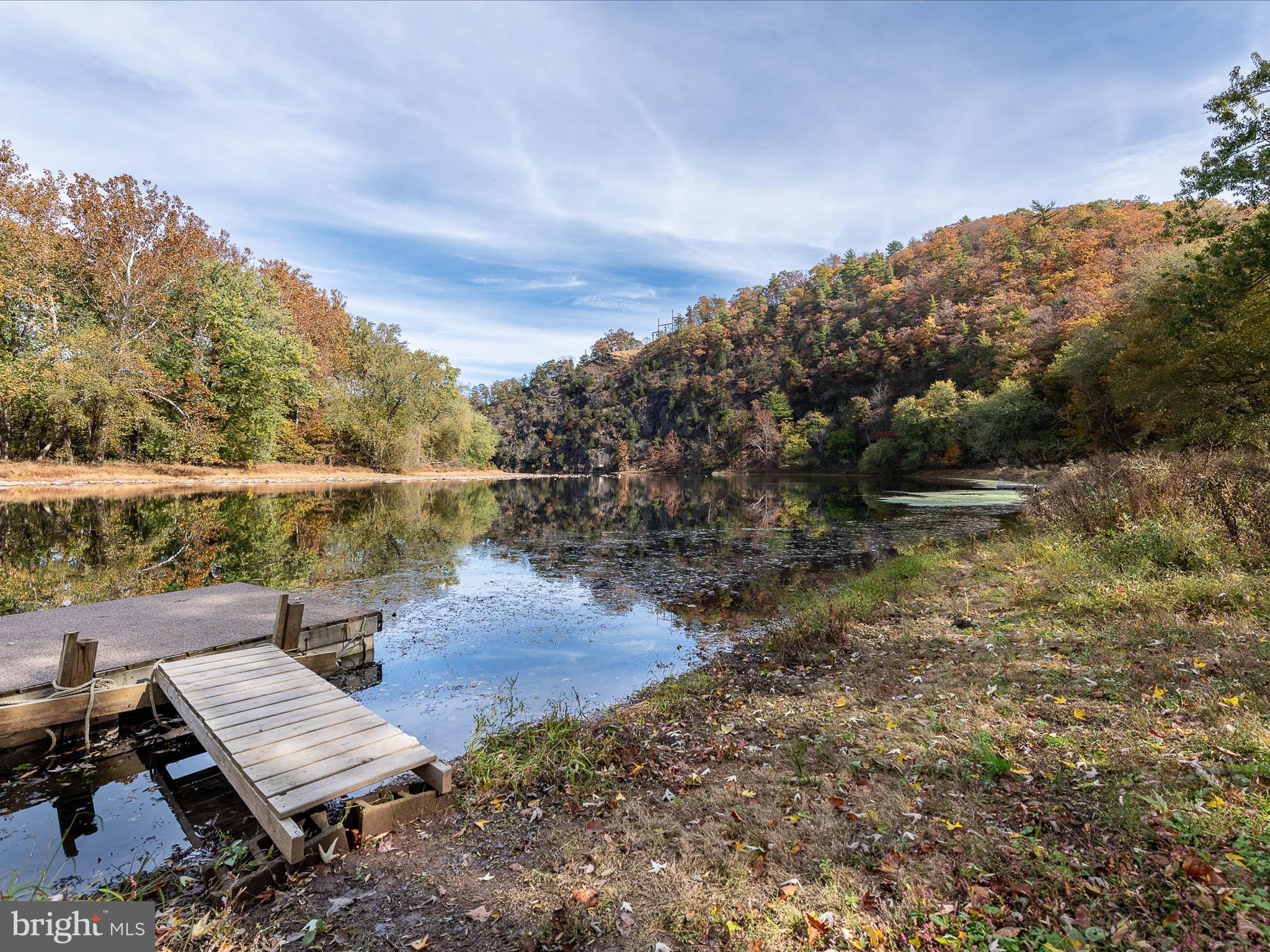BRIARY BOTTOM - Residential