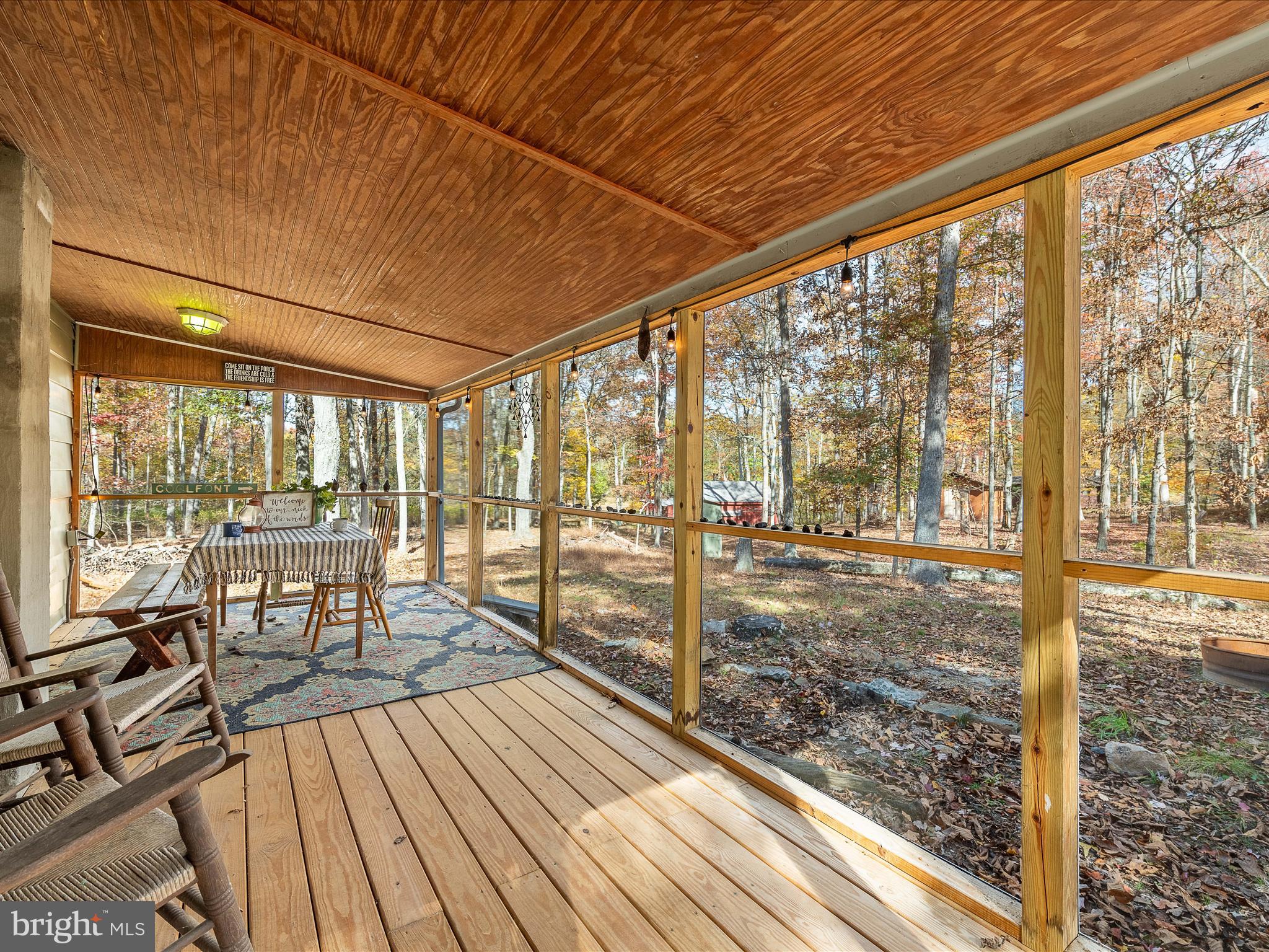 BRIARY BOTTOM - Residential