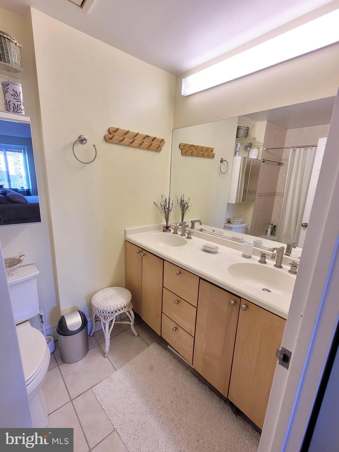 8101 CONN AVE - Residential Lease