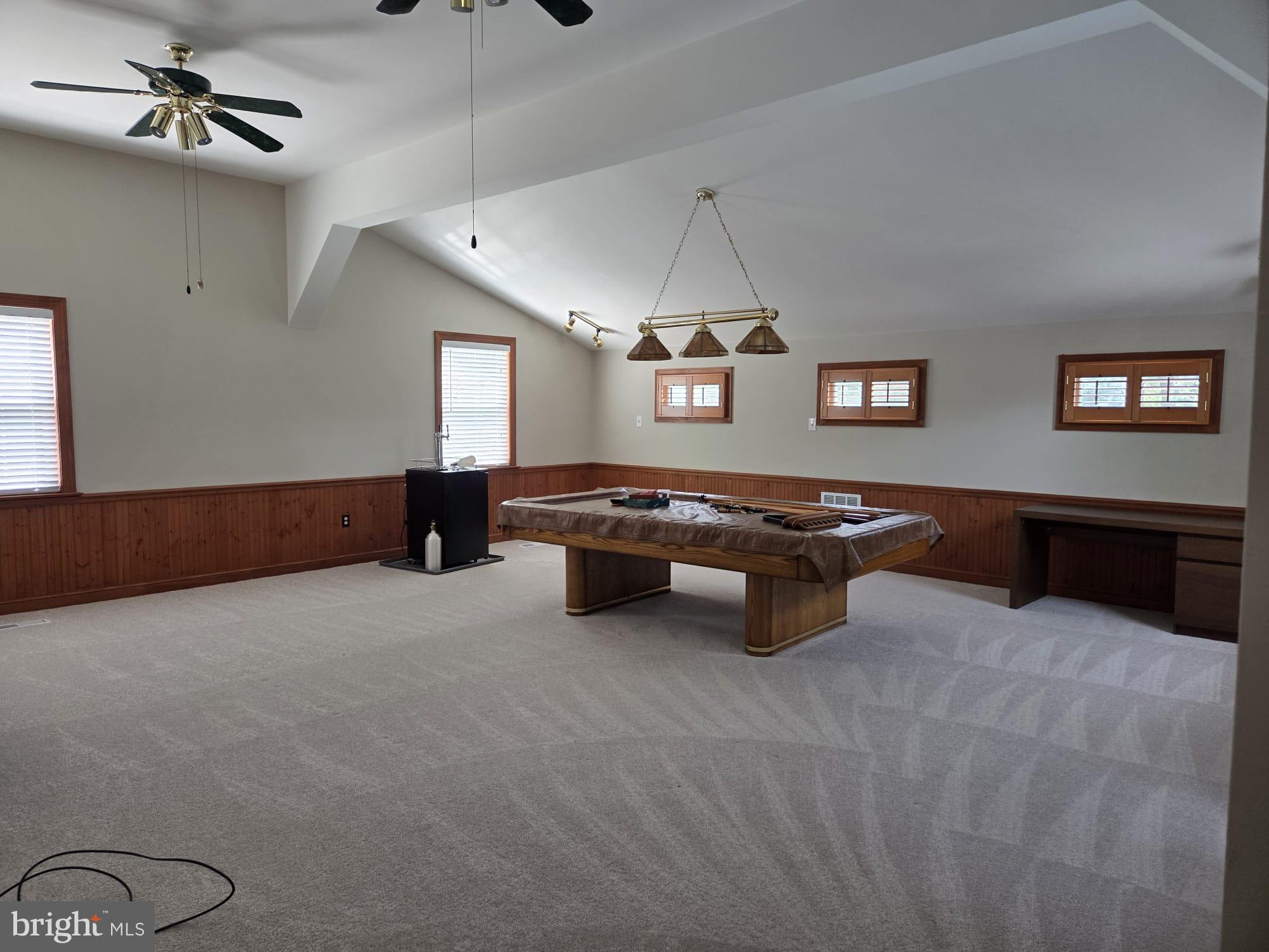 MACRIDGE ESTATES - Residential