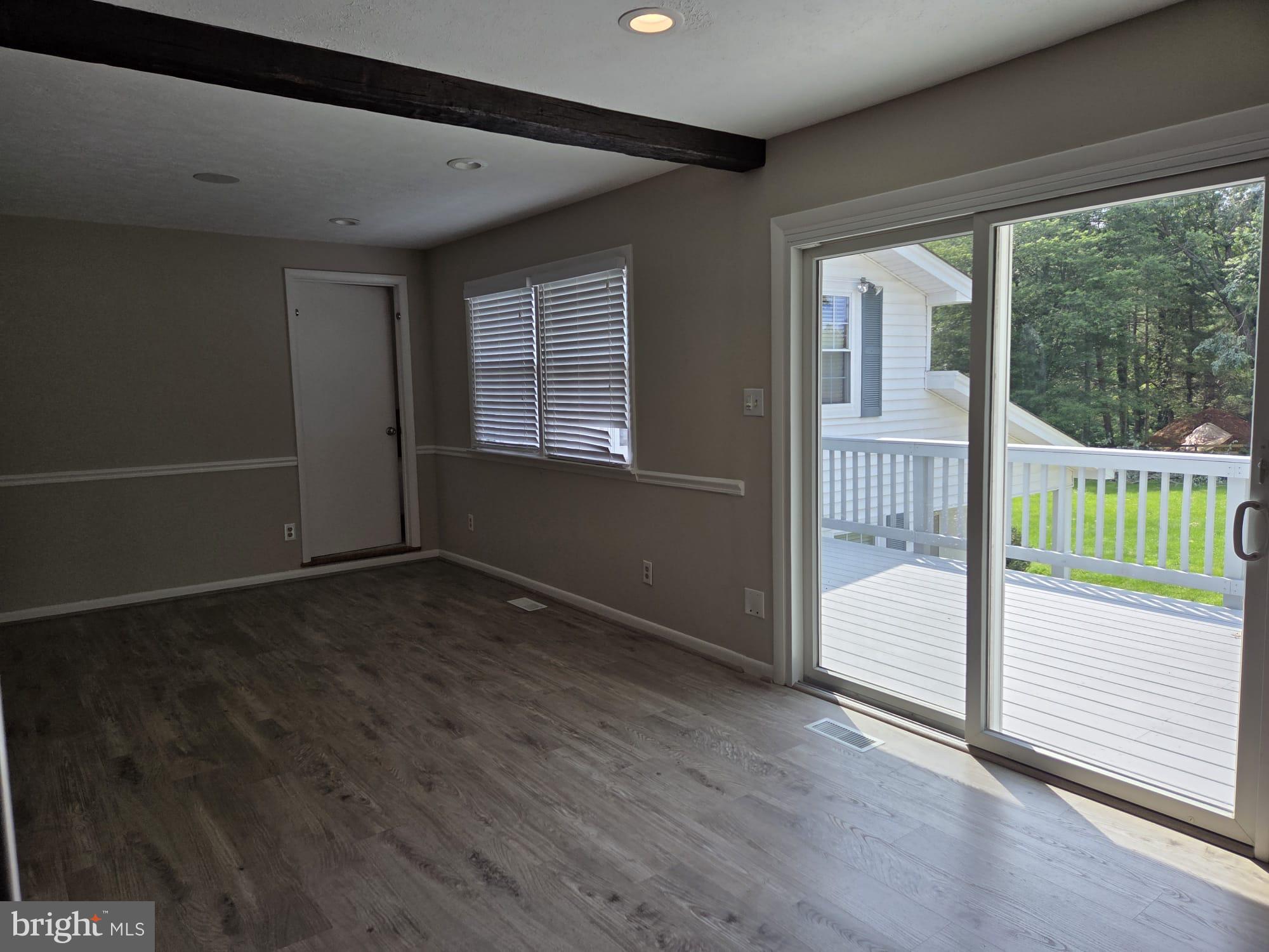 MACRIDGE ESTATES - Residential