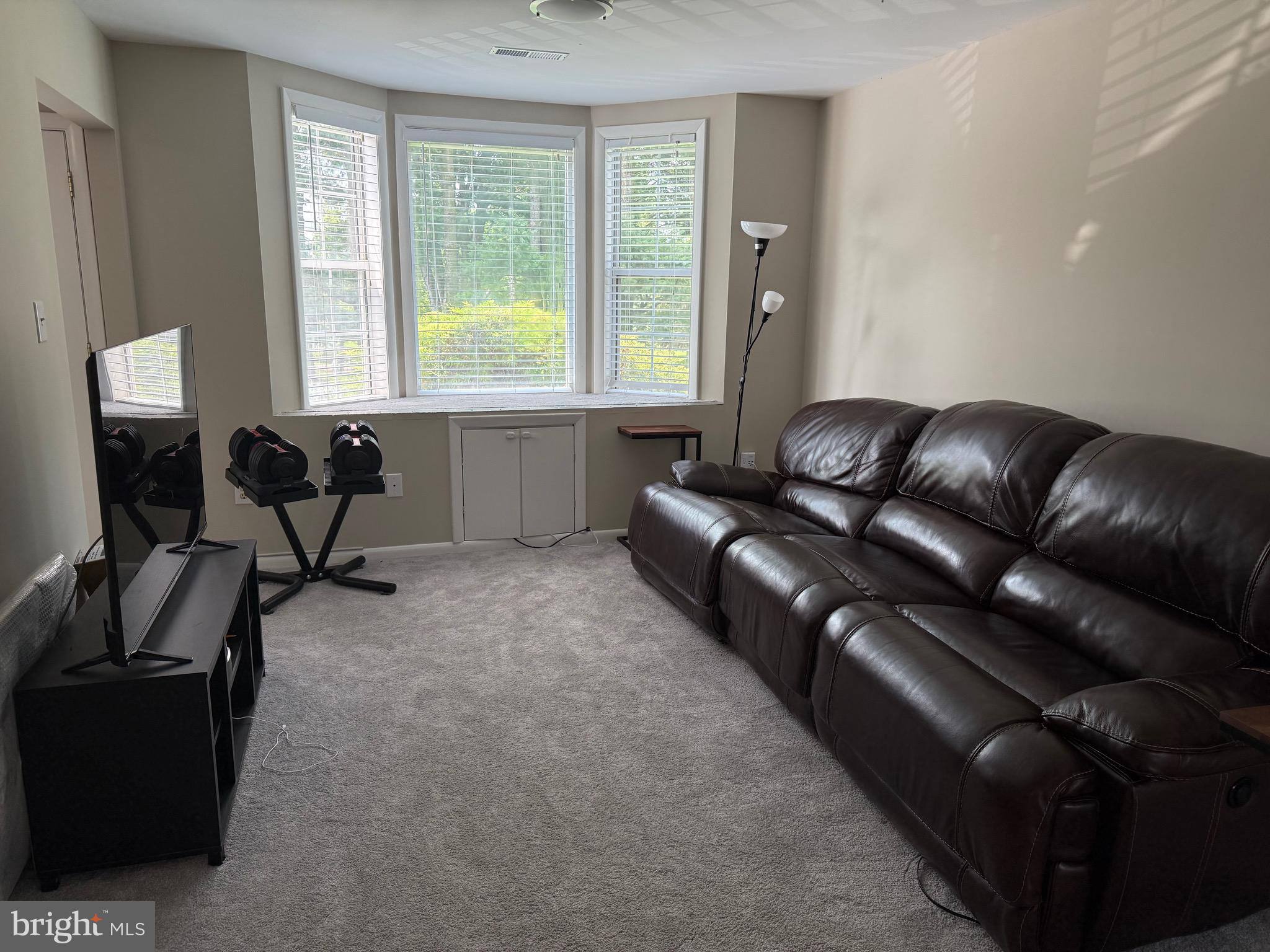 MACRIDGE ESTATES - Residential