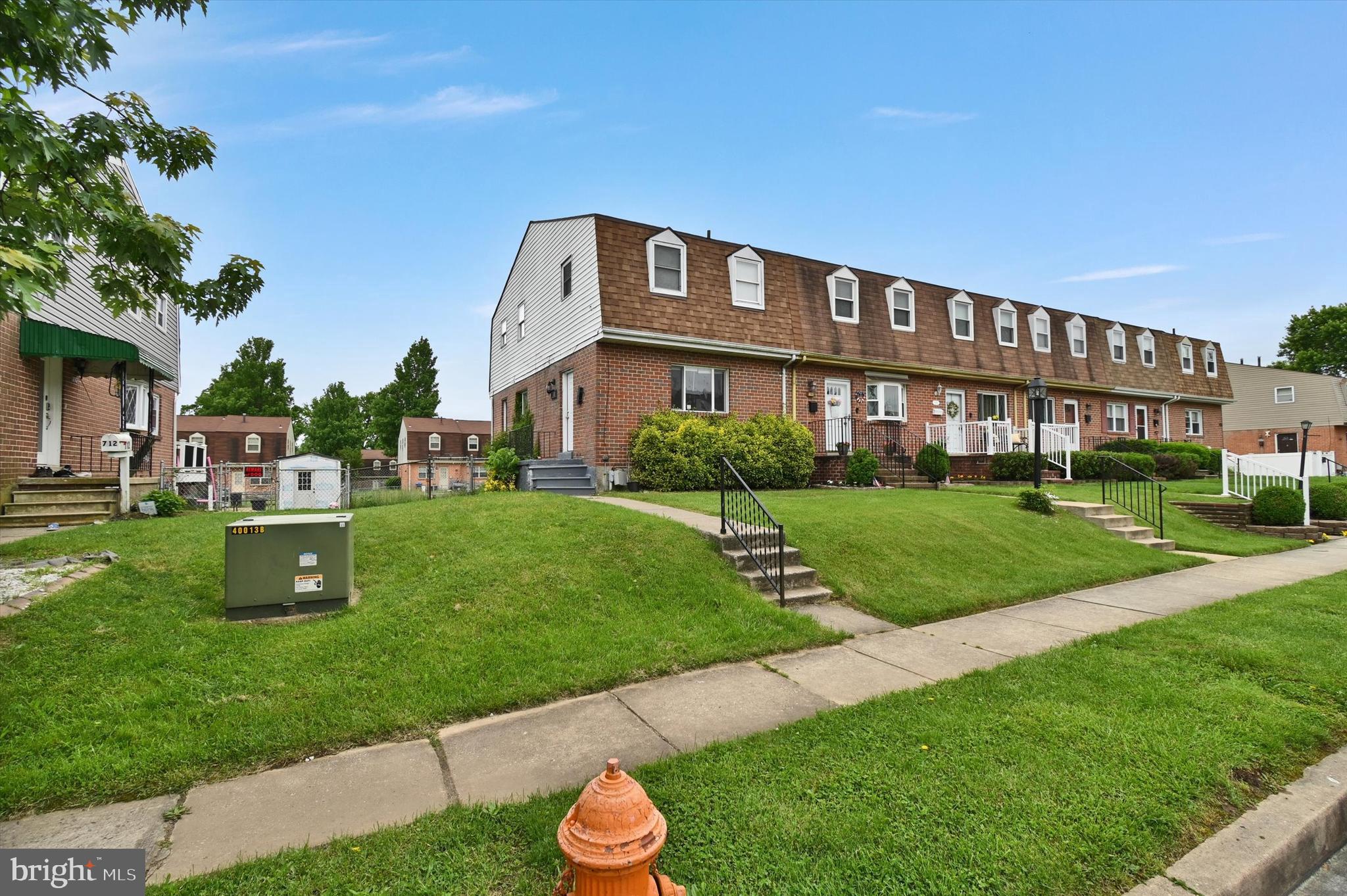 MIDDLE RIVER - Residential