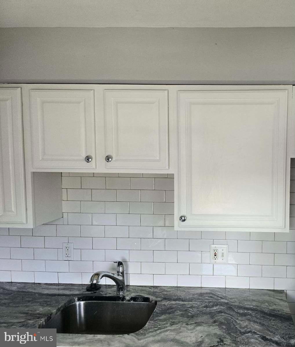 MIDDLE RIVER - Residential