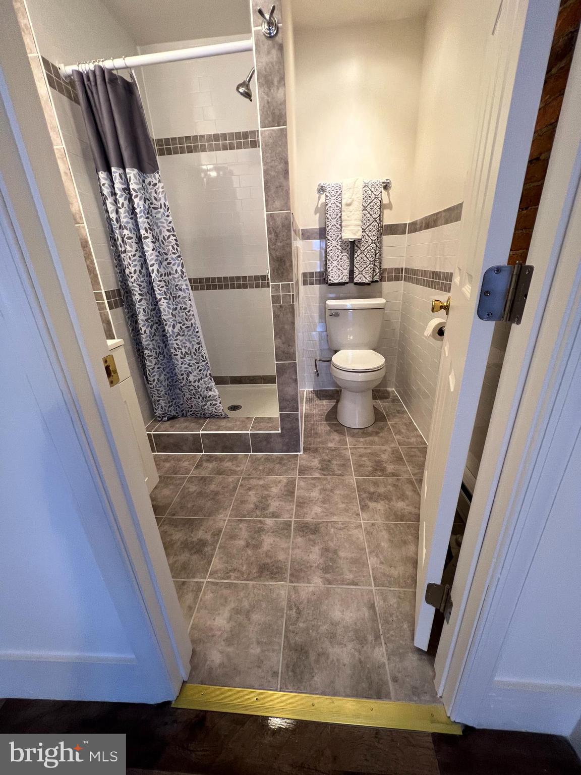 NORTH END - Residential Lease