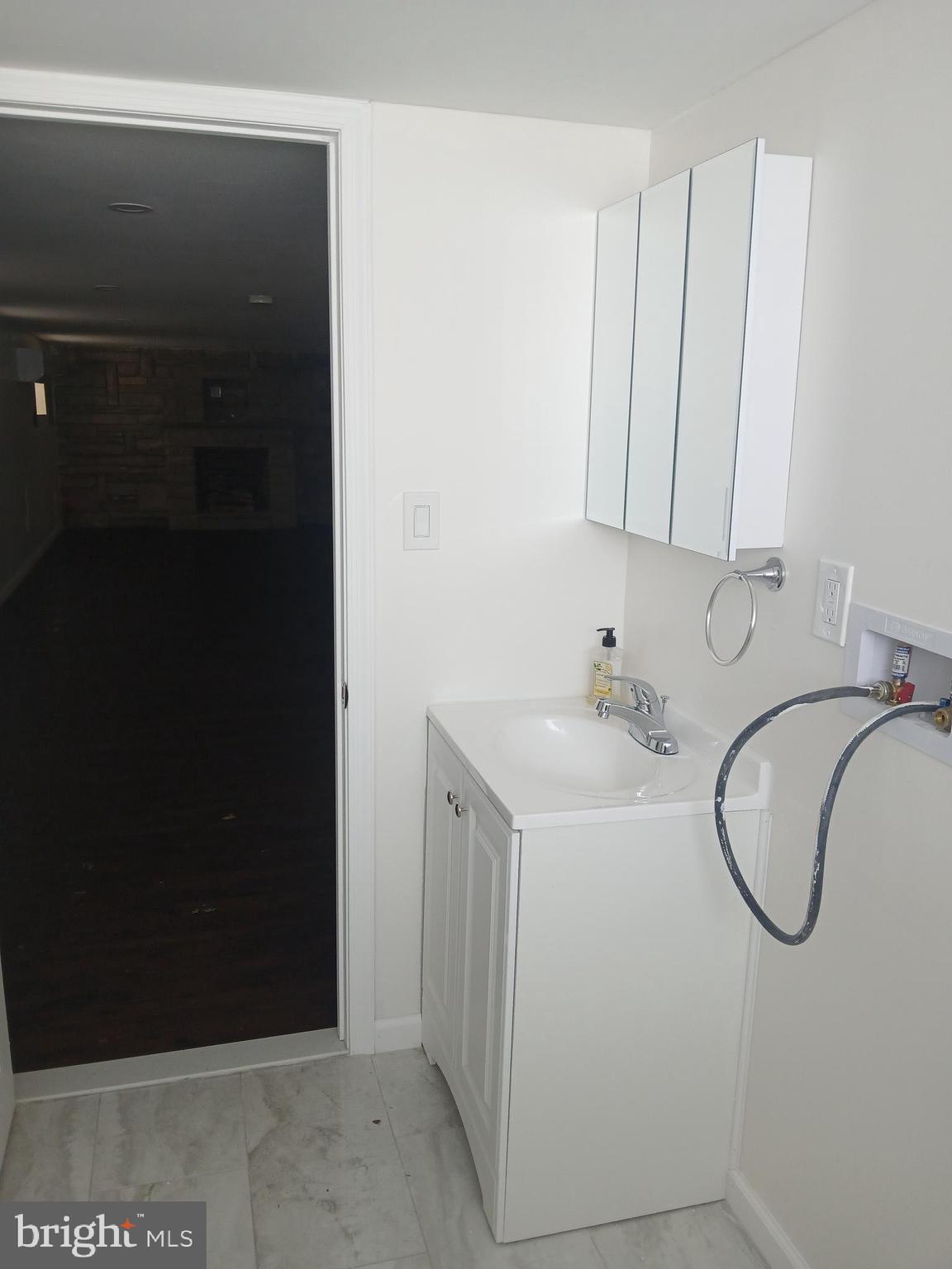 GERMANTOWN (EAST) - Residential