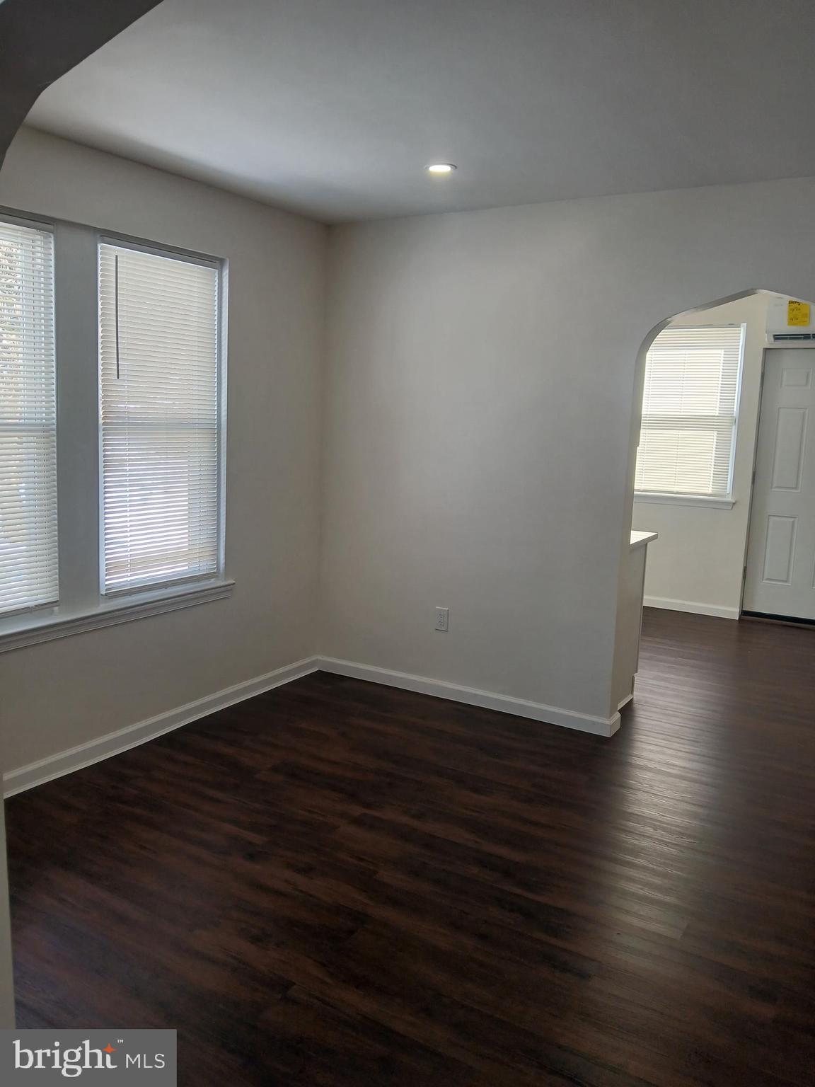 GERMANTOWN (EAST) - Residential