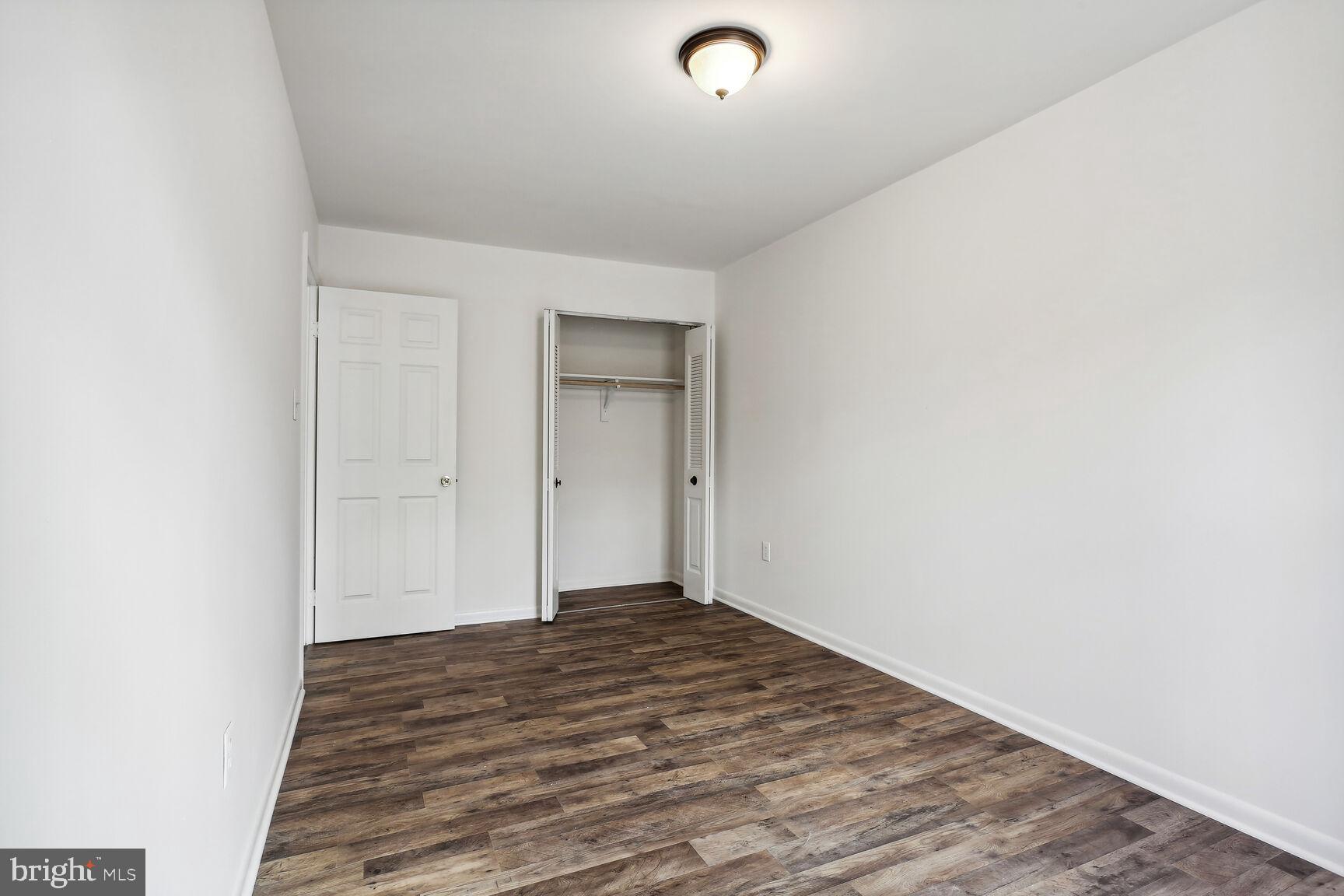 DALE CITY - Residential Lease