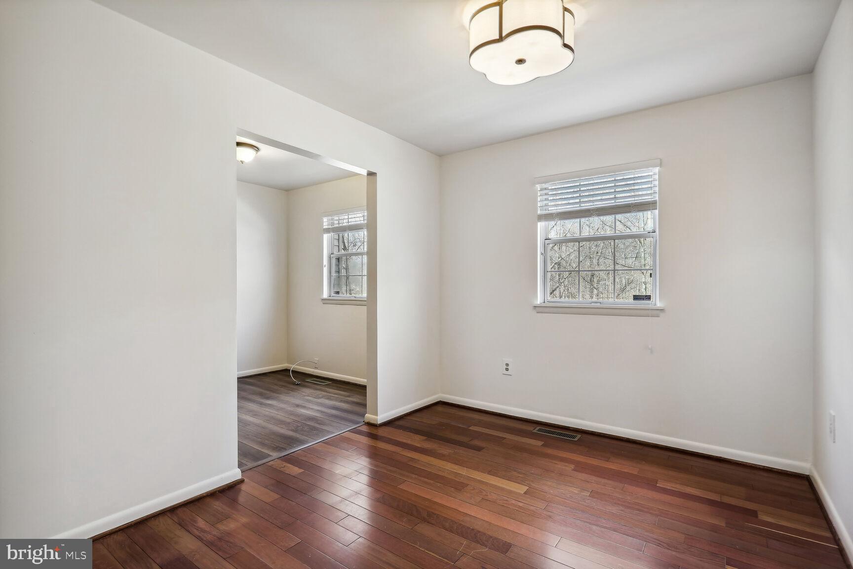 DALE CITY - Residential Lease