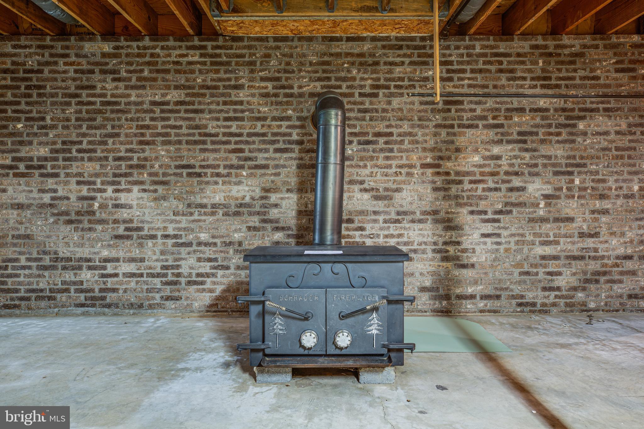 WOODLAWN - Residential