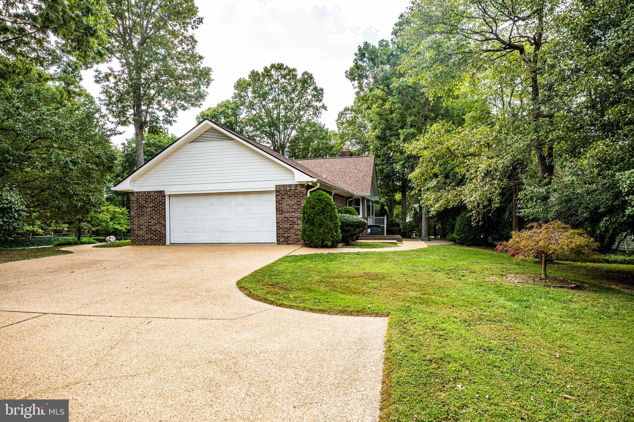 WOODLAWN - Residential