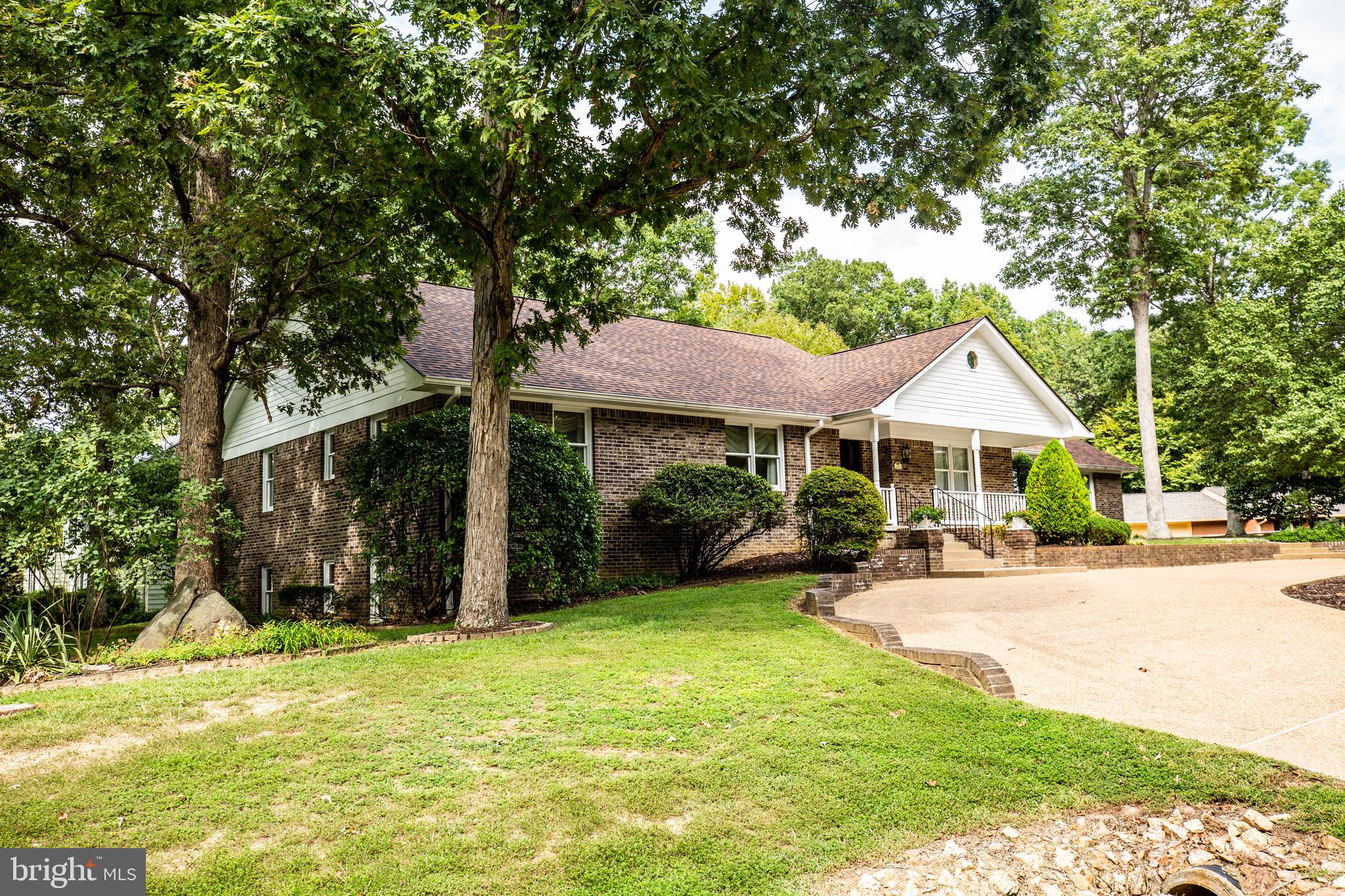 WOODLAWN - Residential