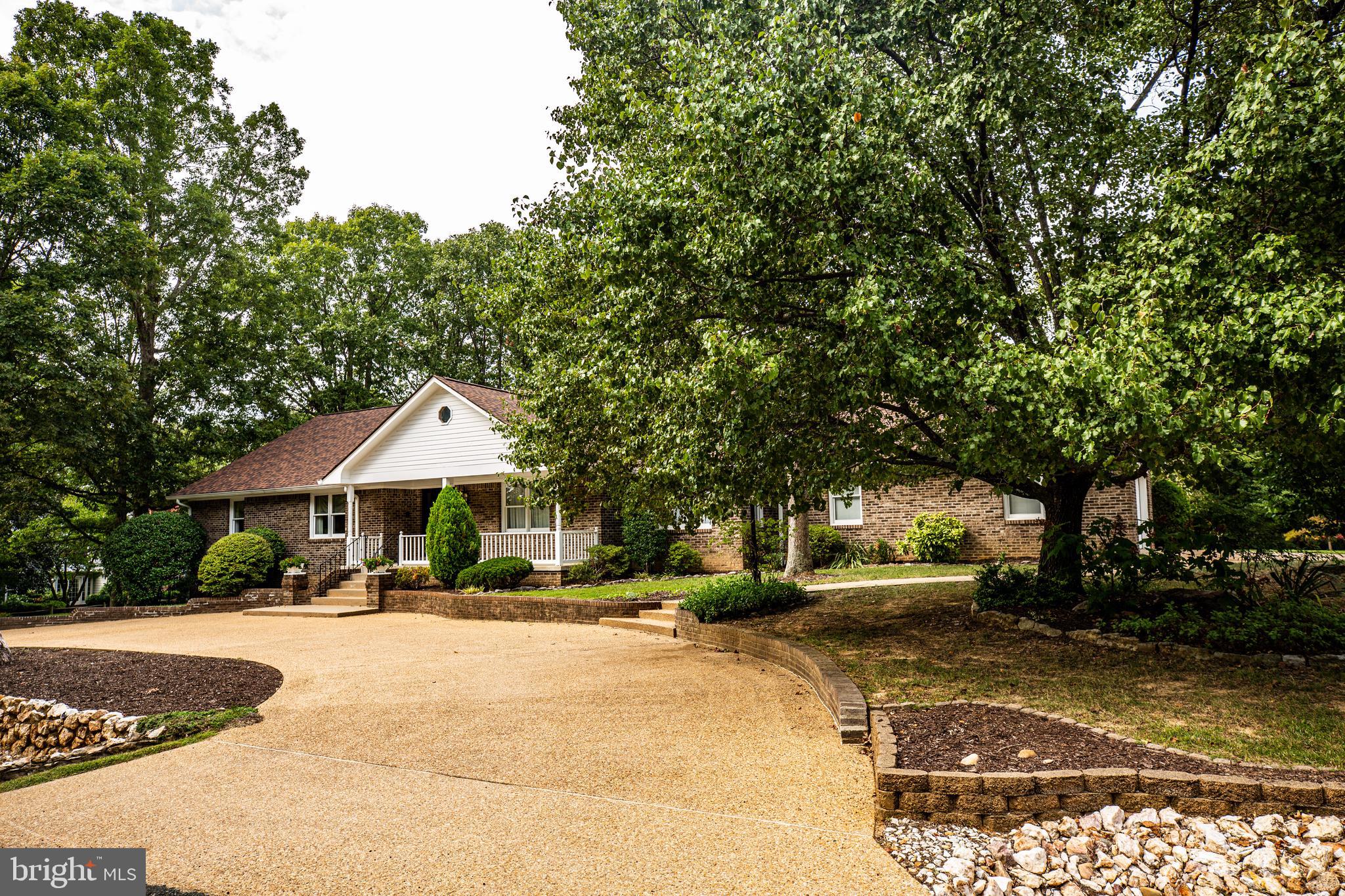 WOODLAWN - Residential