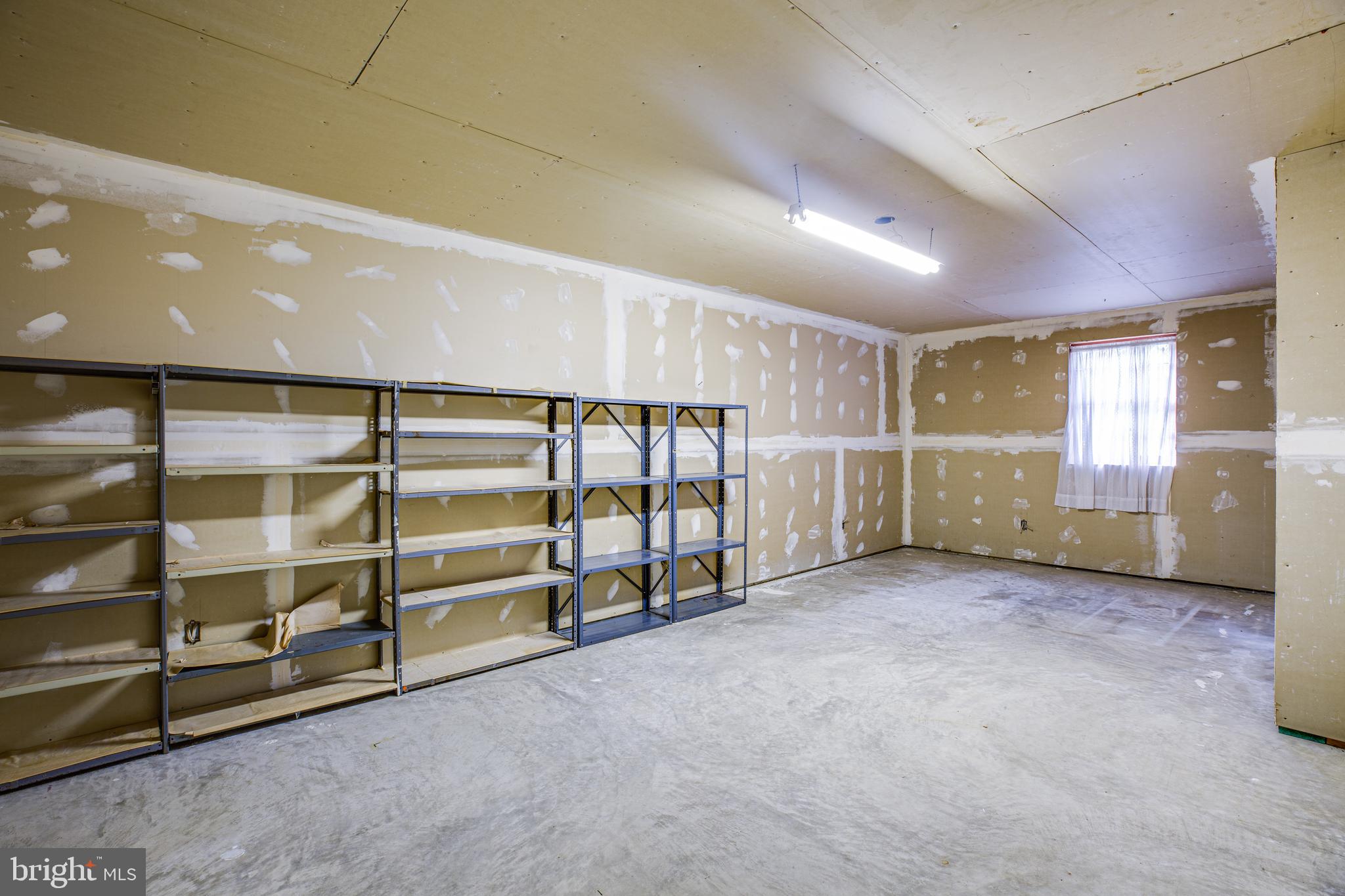 WOODLAWN - Residential