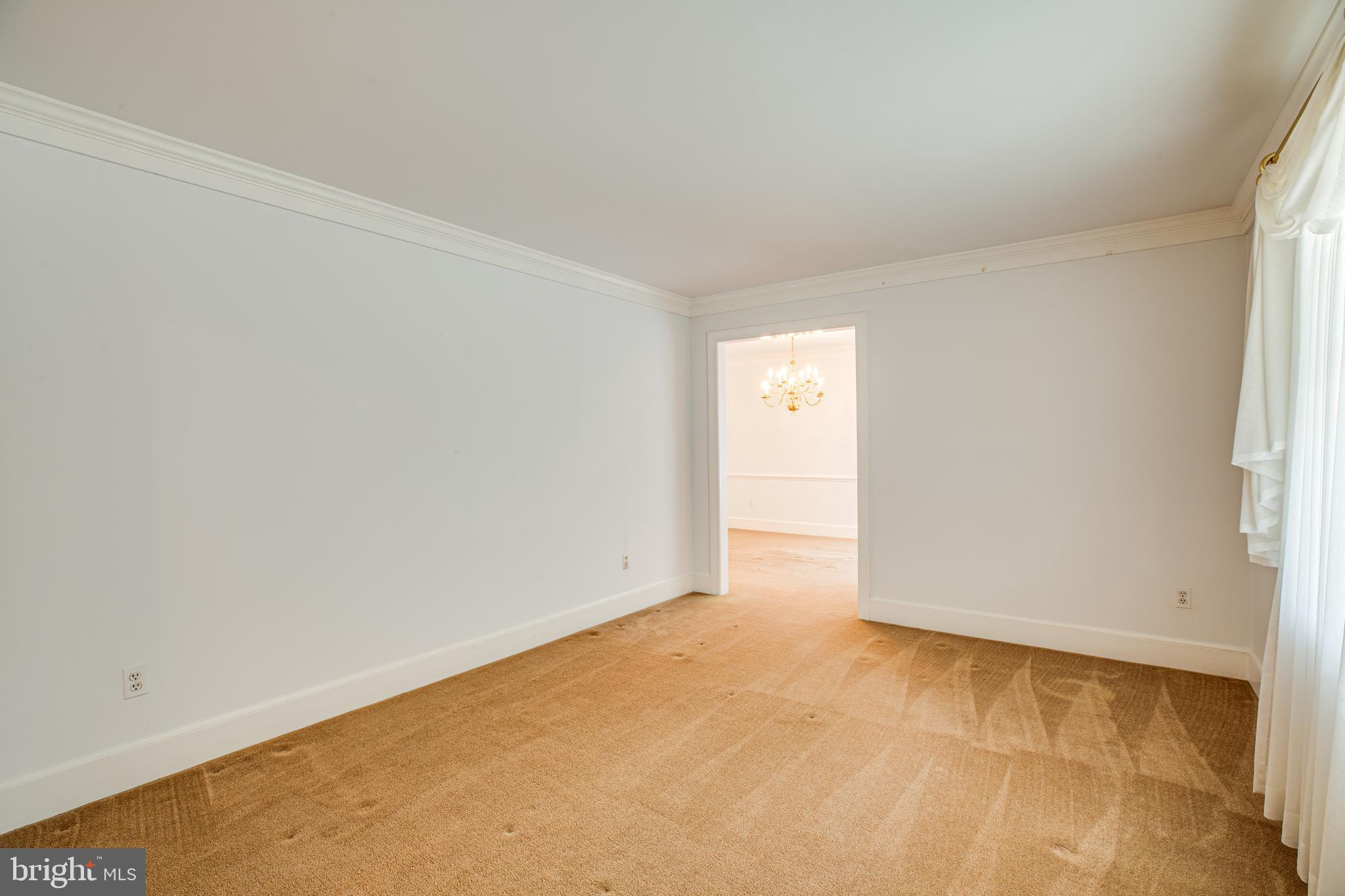 WOODLAWN - Residential