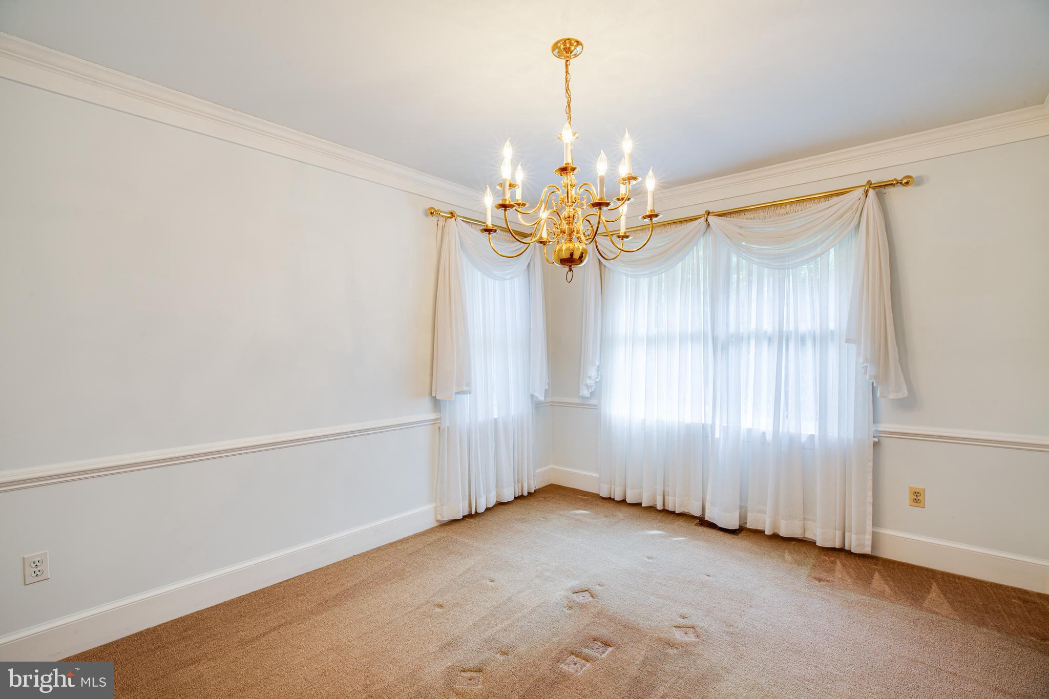 WOODLAWN - Residential