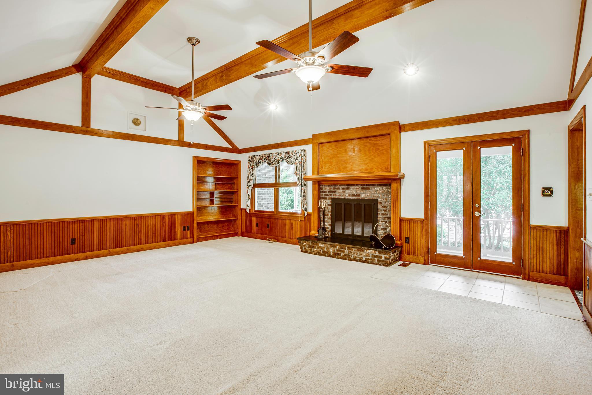 WOODLAWN - Residential