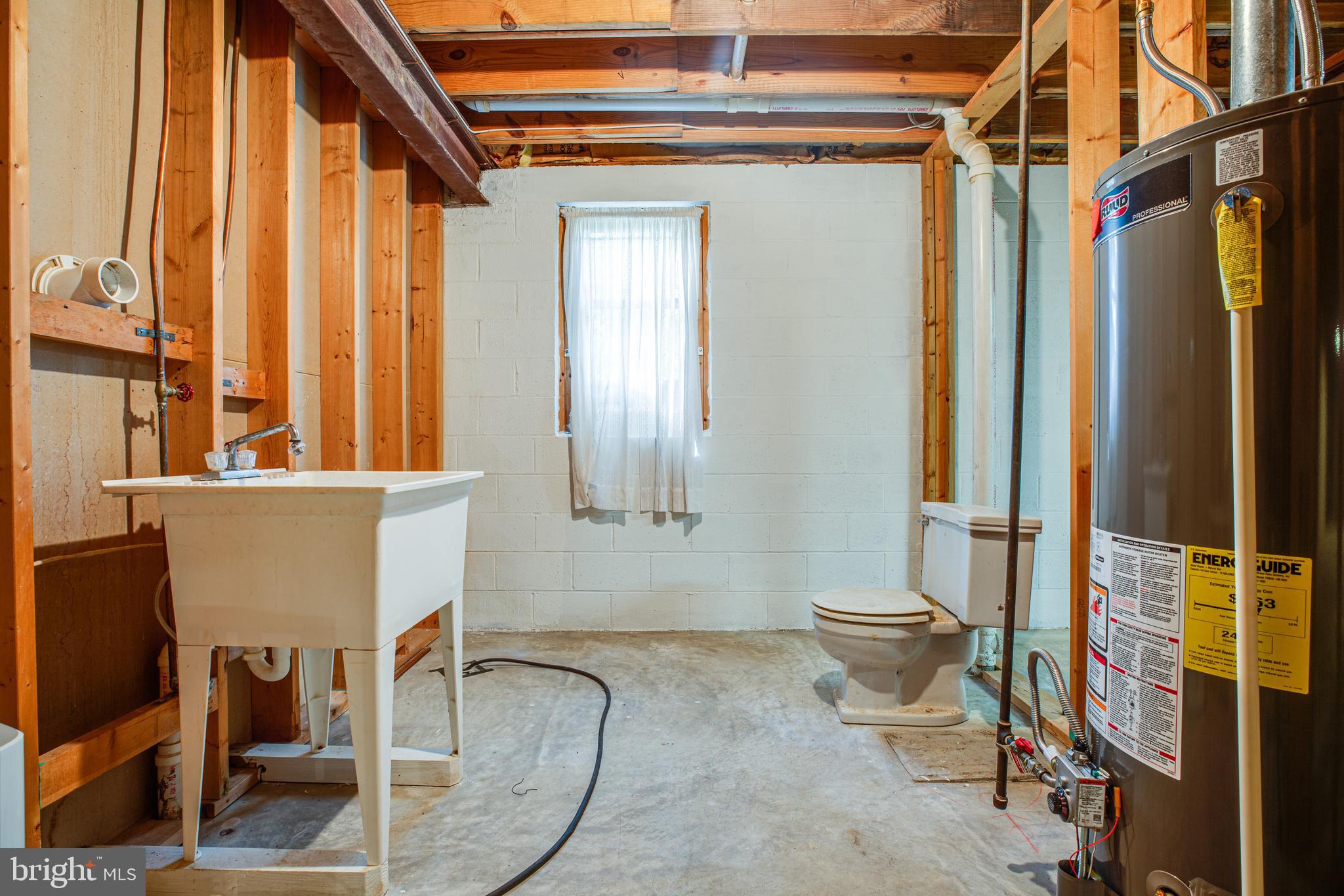 WOODLAWN - Residential