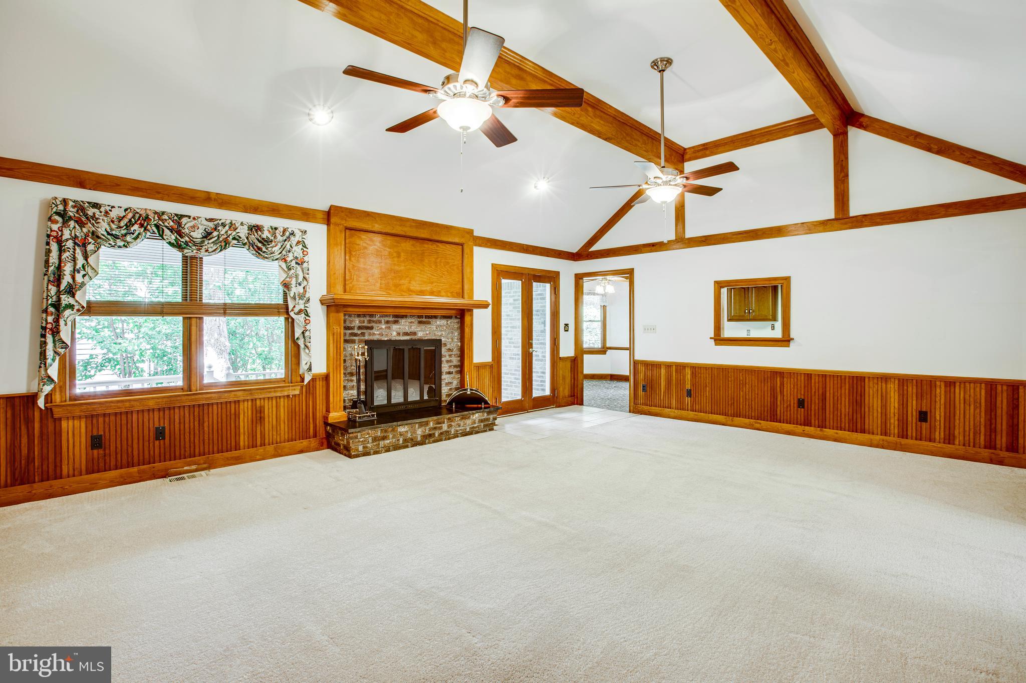 WOODLAWN - Residential