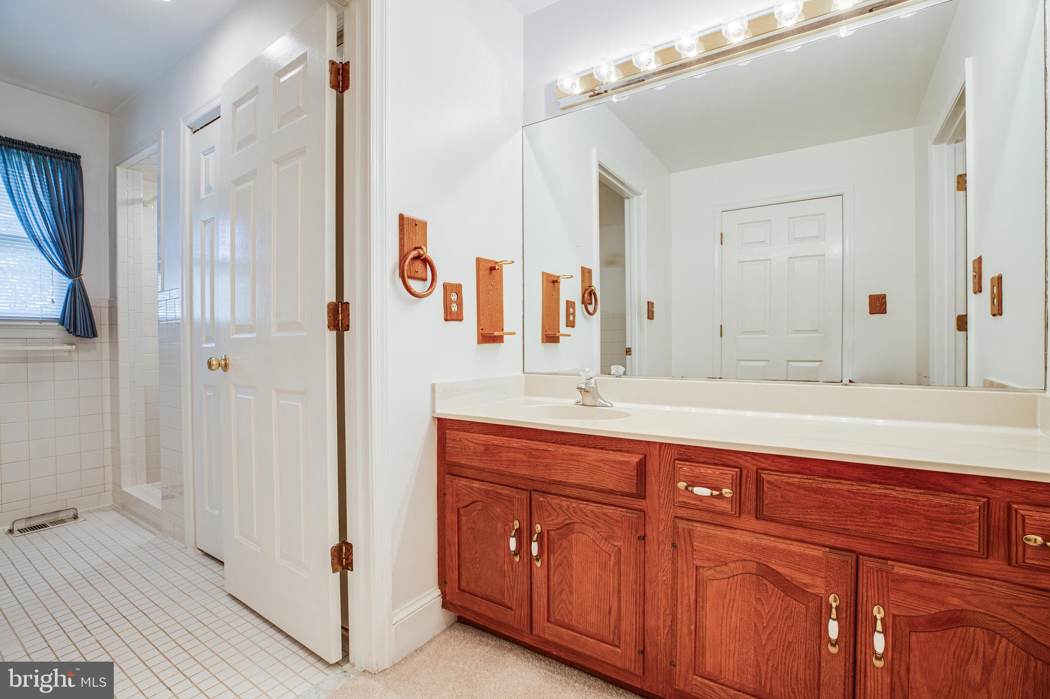 WOODLAWN - Residential