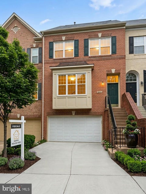 Photo of 4645 Latrobe Place, ALEXANDRIA, VA 22311 (MLS # VAAX2066922)