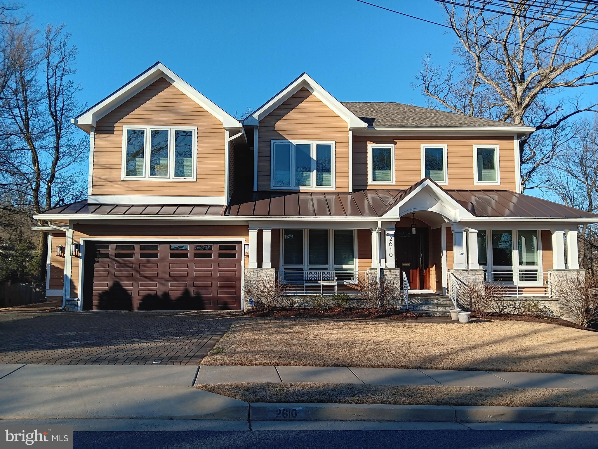 LEE HEIGHTS - Residential