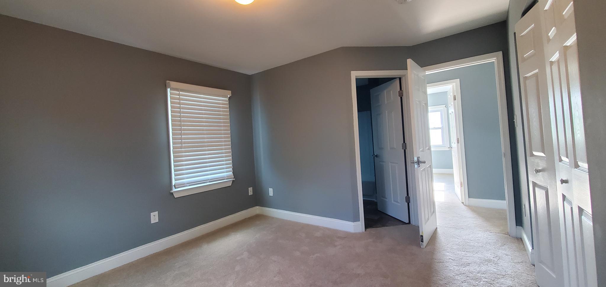 NORTH HALETHORPE - Residential