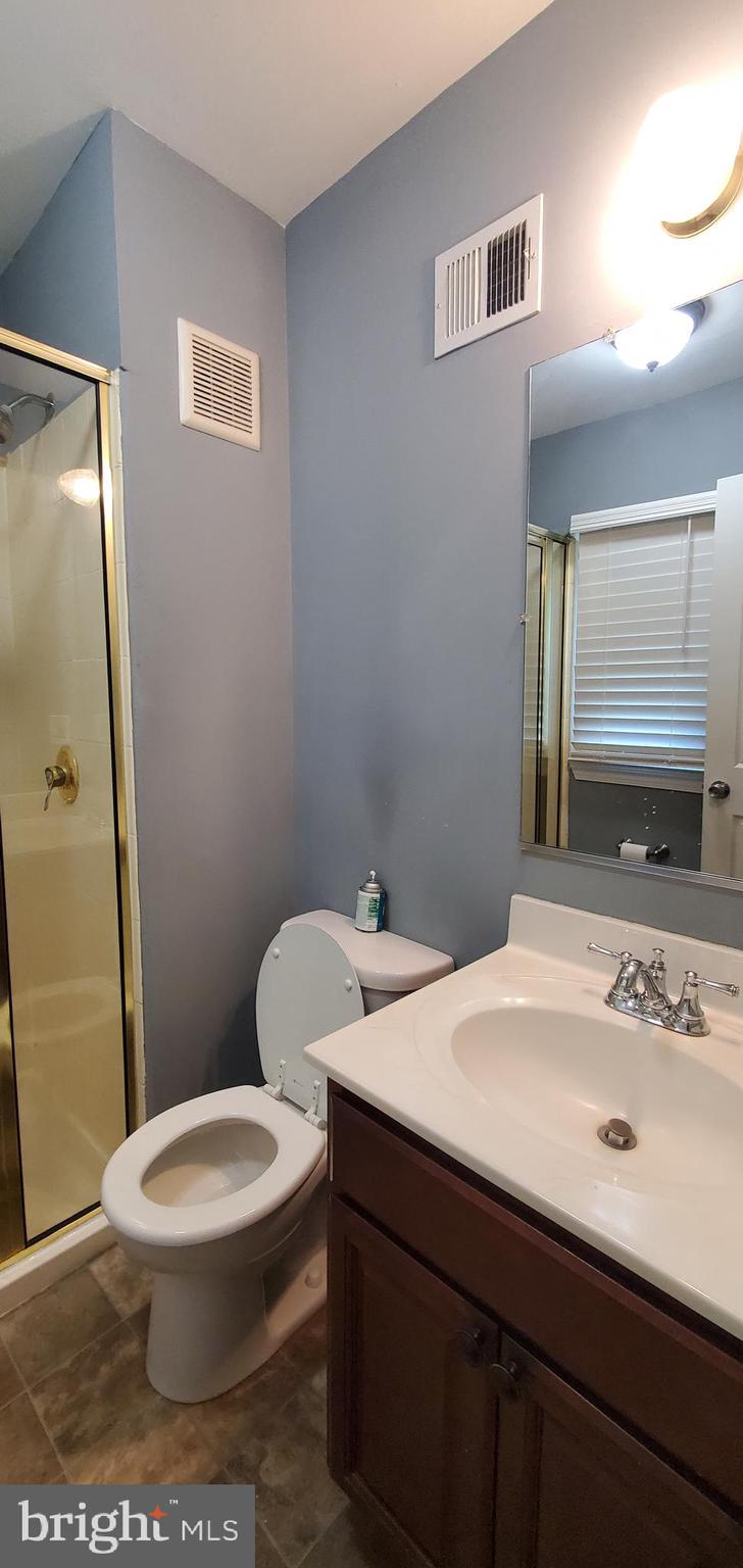 NORTH HALETHORPE - Residential