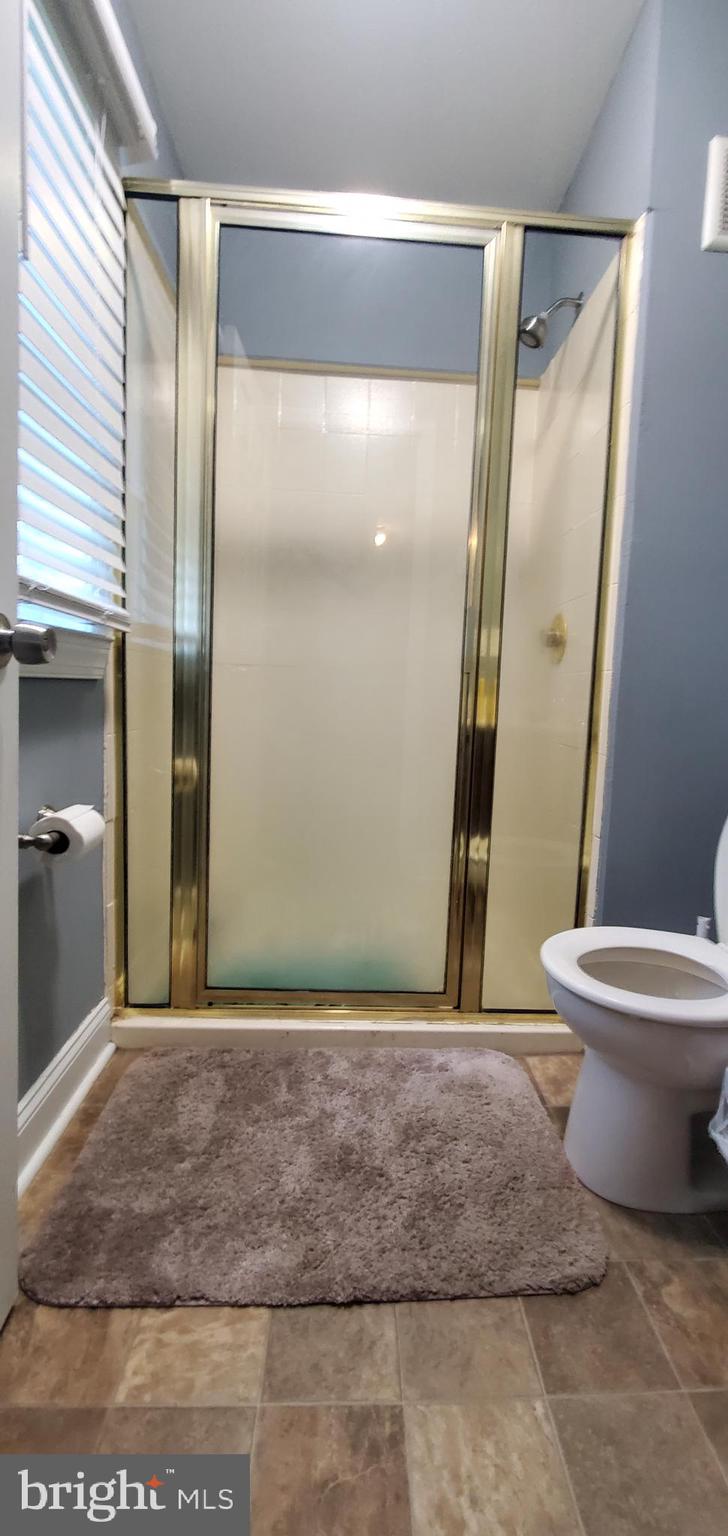 NORTH HALETHORPE - Residential