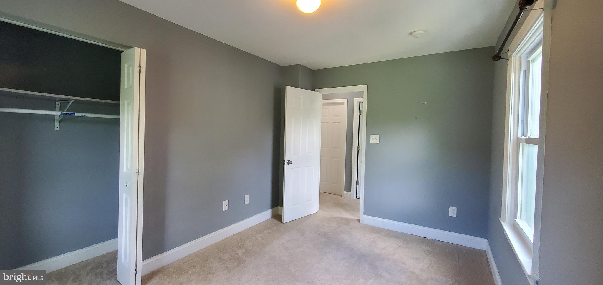 NORTH HALETHORPE - Residential