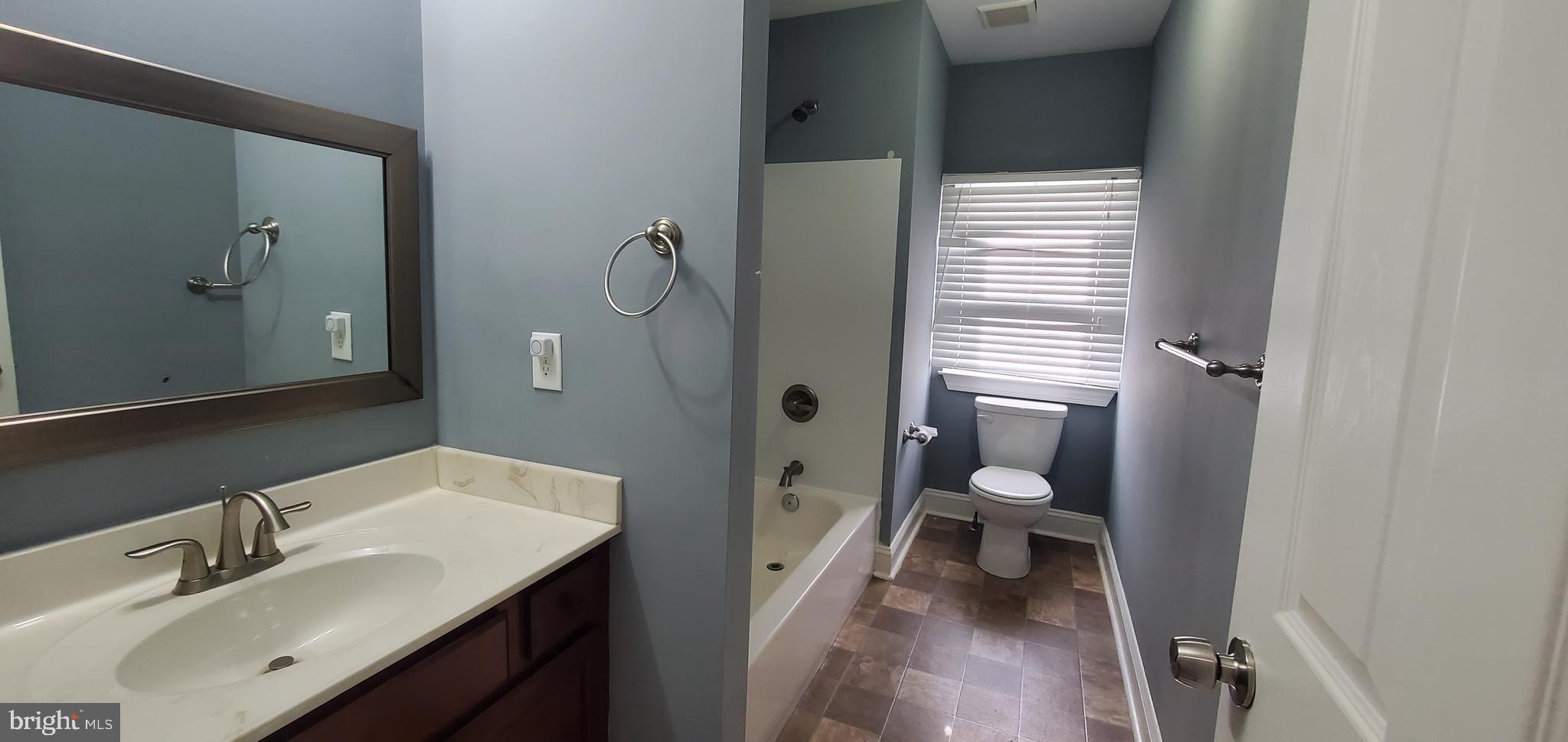 NORTH HALETHORPE - Residential