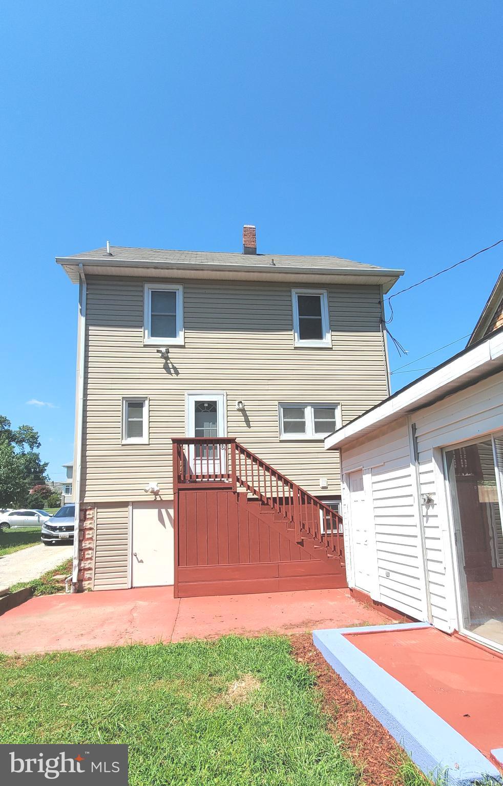 NORTH HALETHORPE - Residential