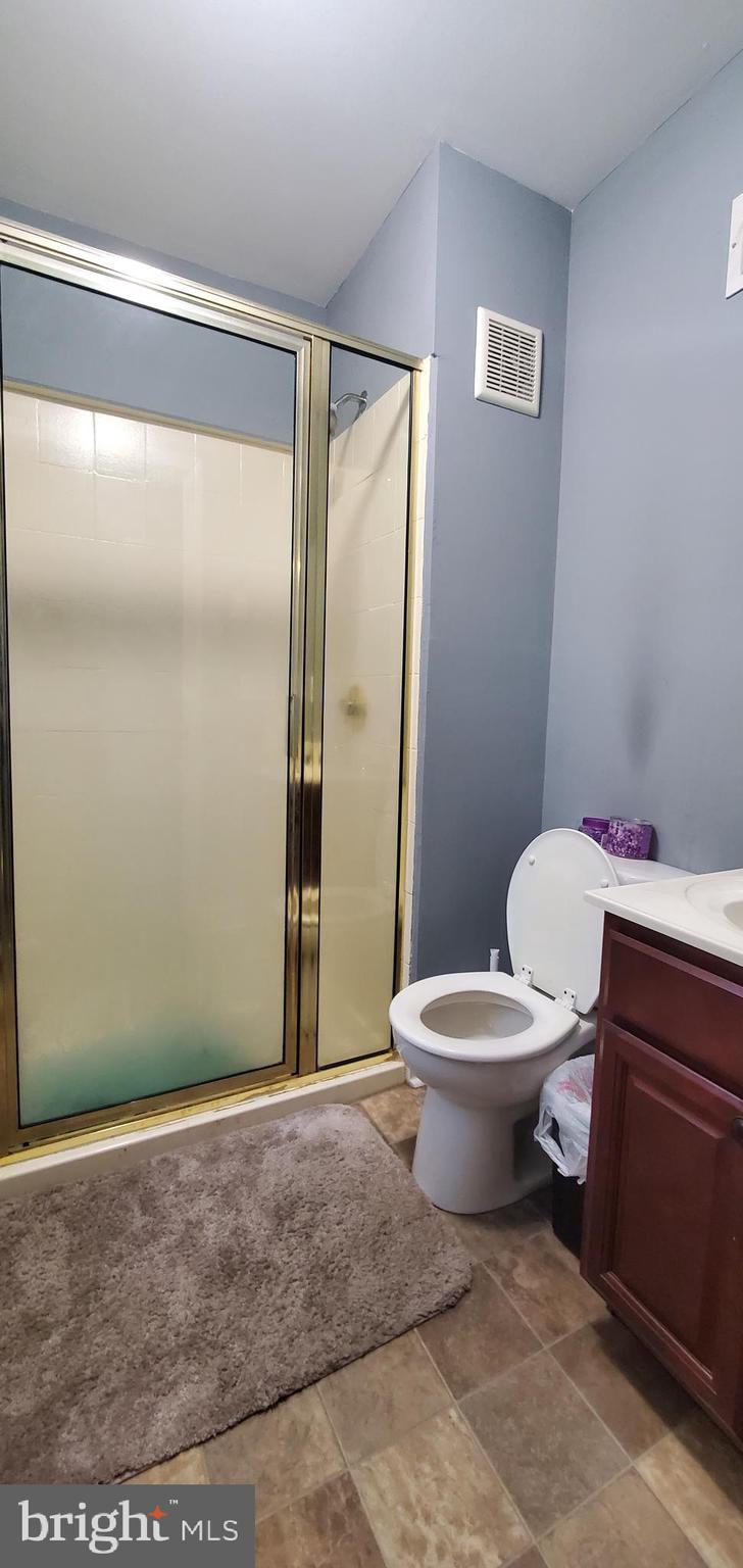 NORTH HALETHORPE - Residential