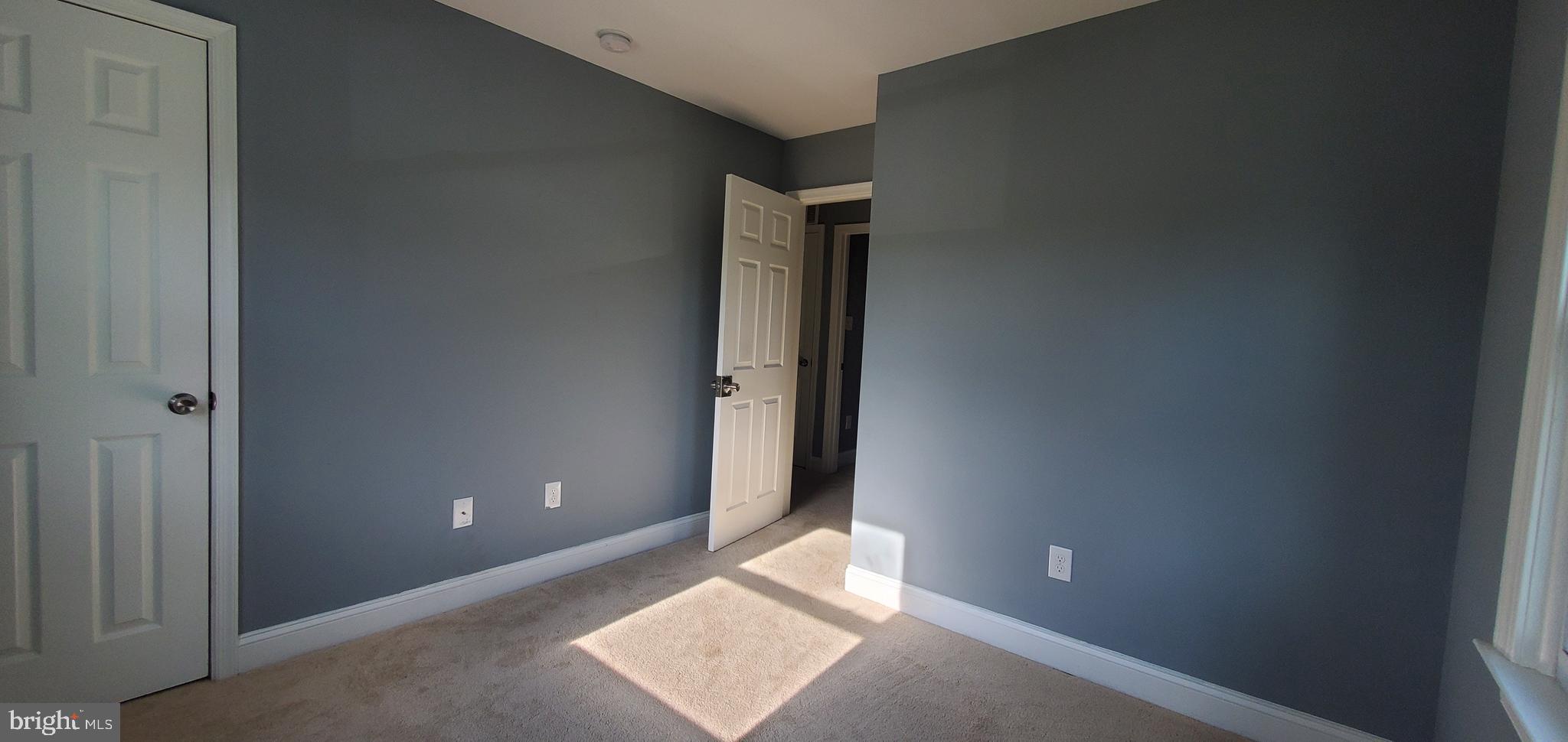 NORTH HALETHORPE - Residential