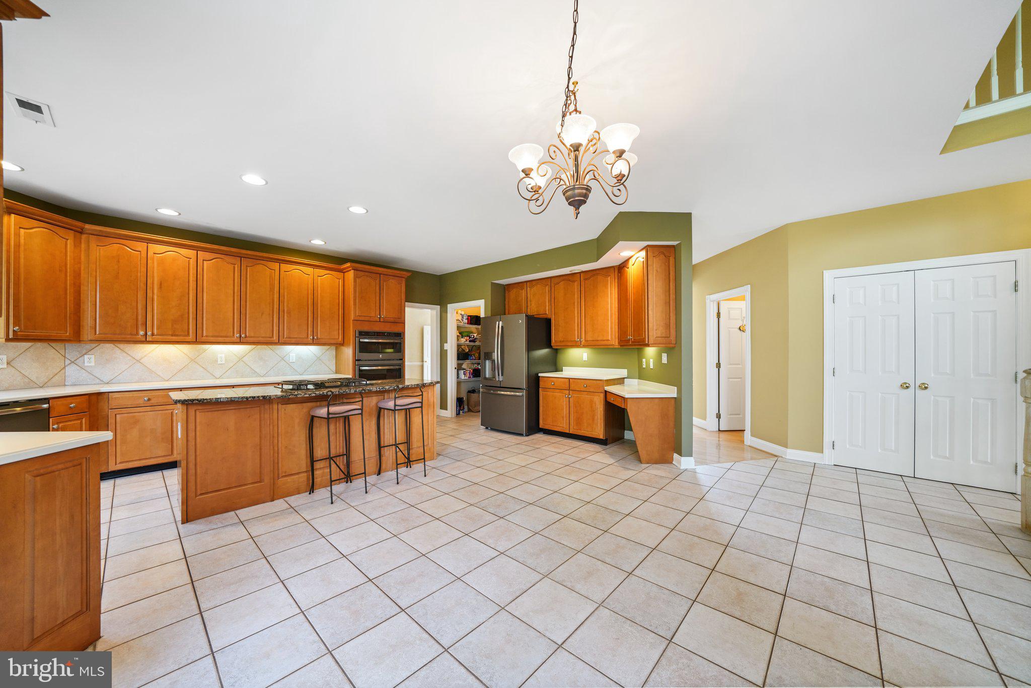 MARSHALLTON CHASE - Residential