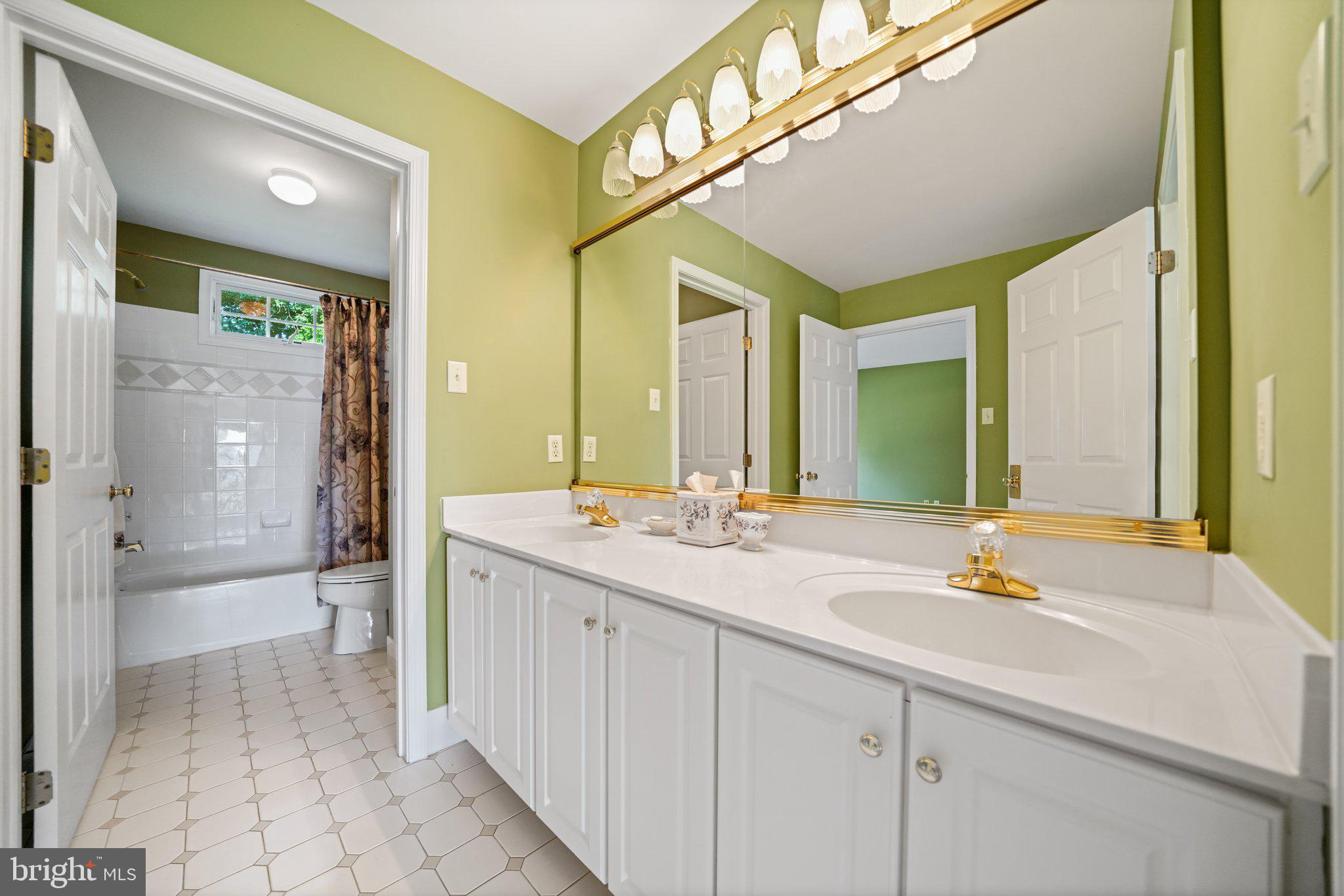 MARSHALLTON CHASE - Residential