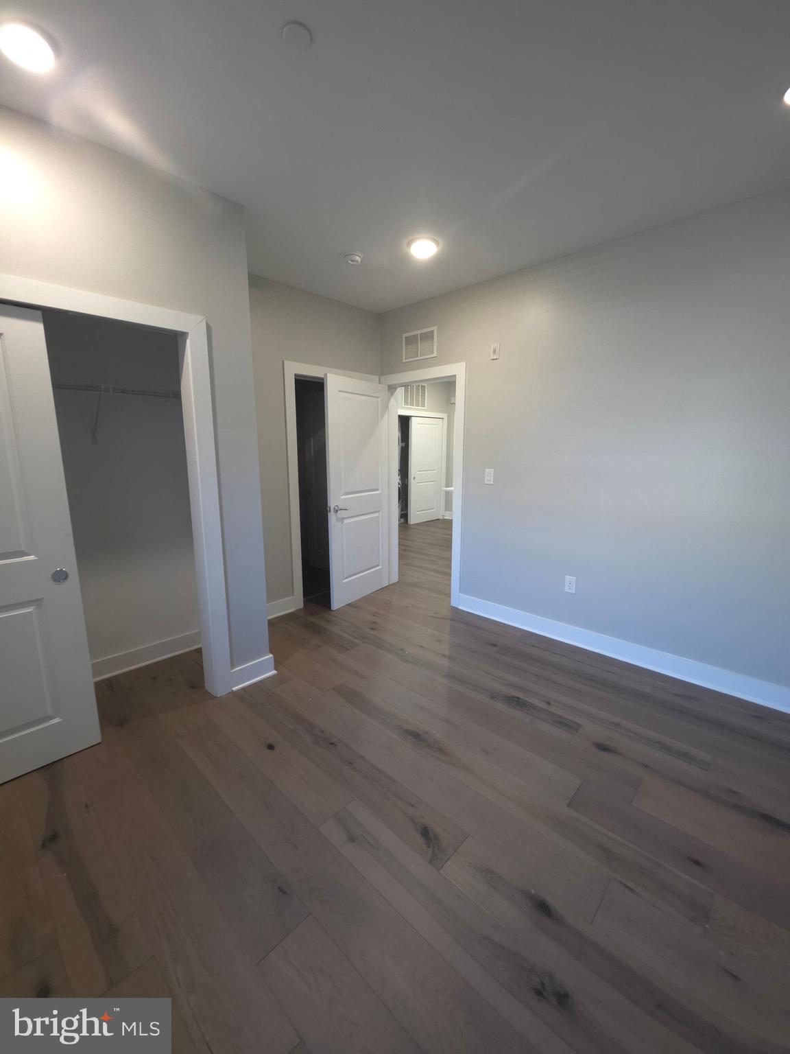 MANTUA - Residential Lease