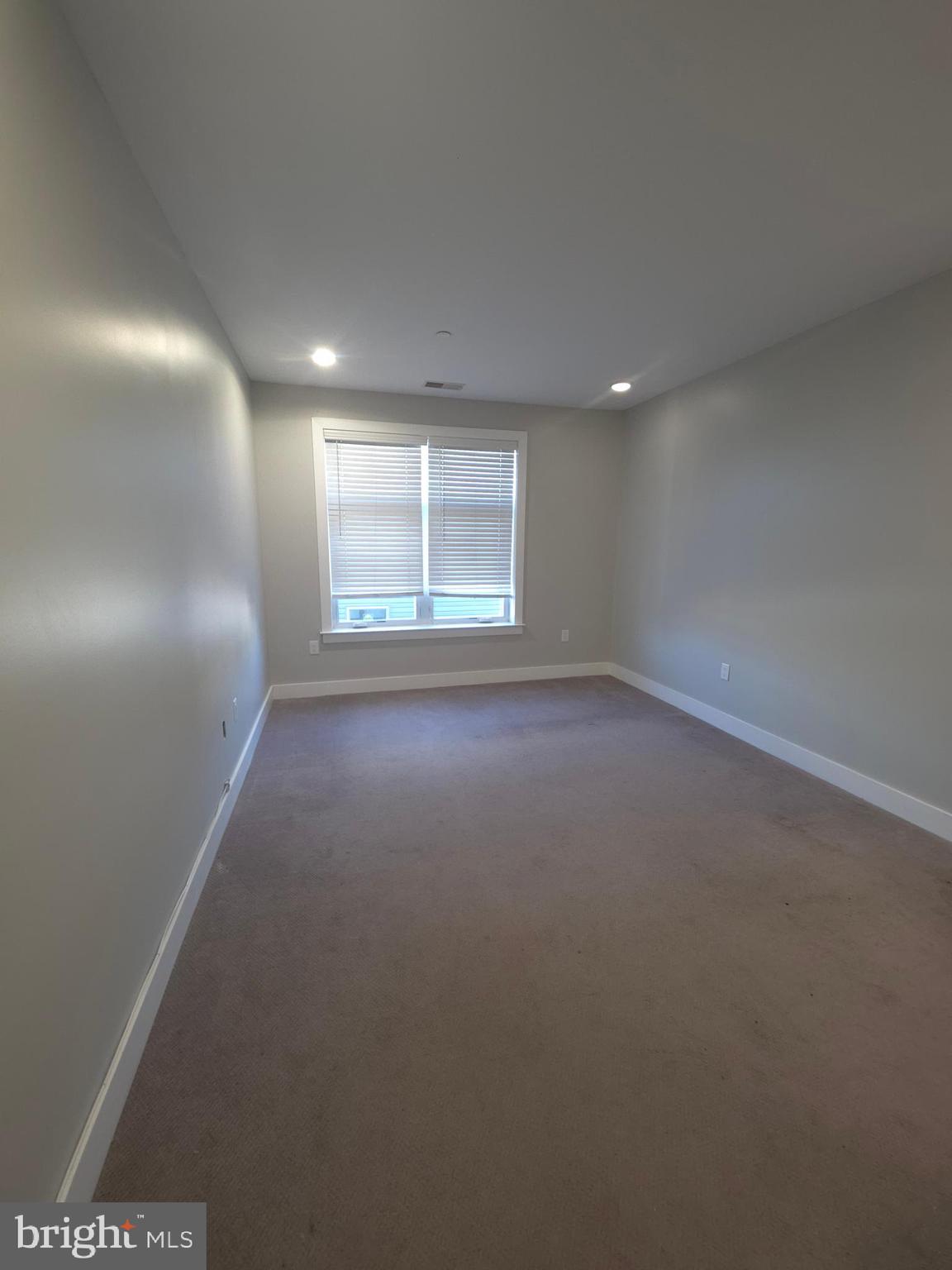 MANTUA - Residential Lease