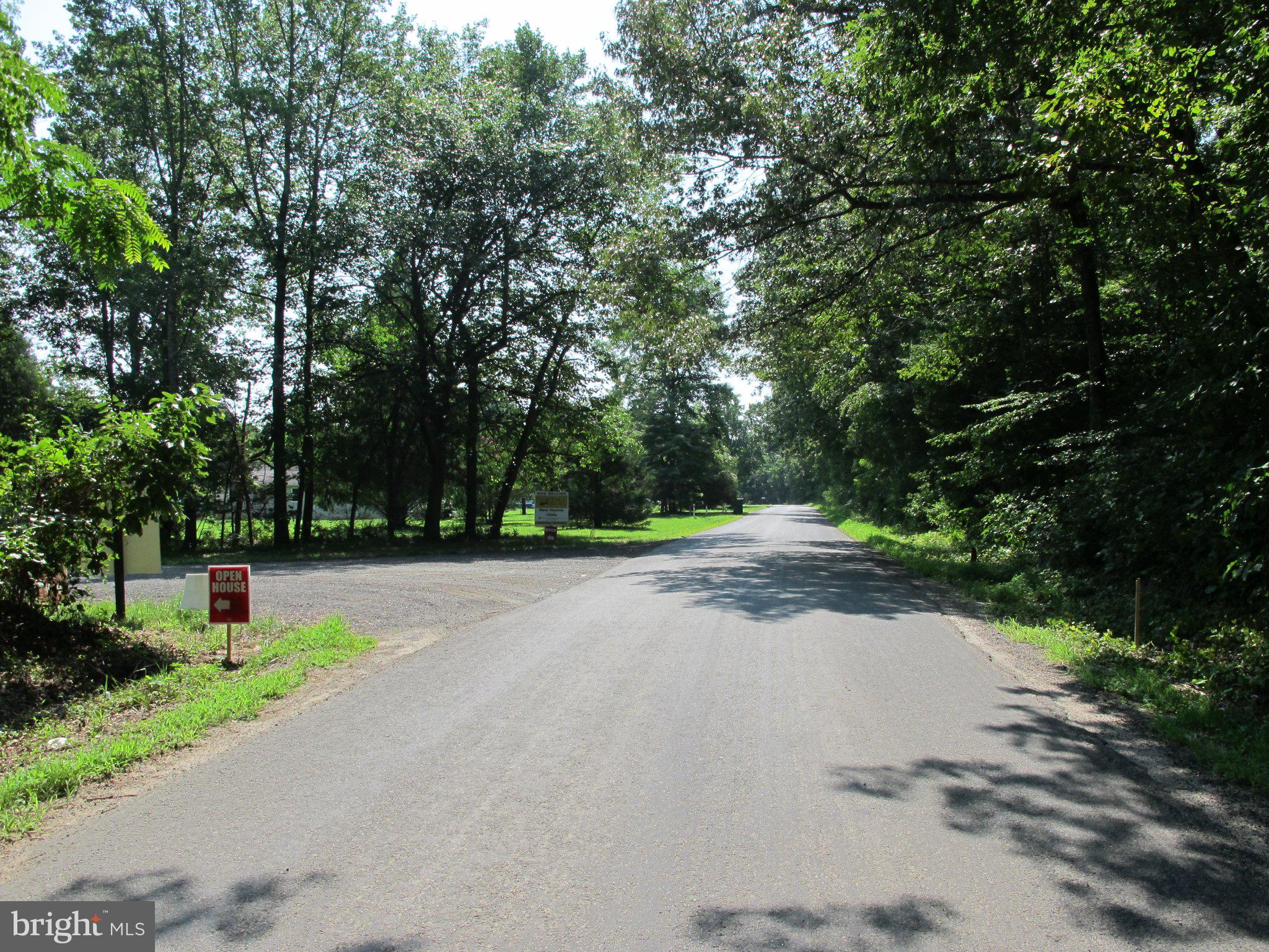 285 LORETTA DRIVE