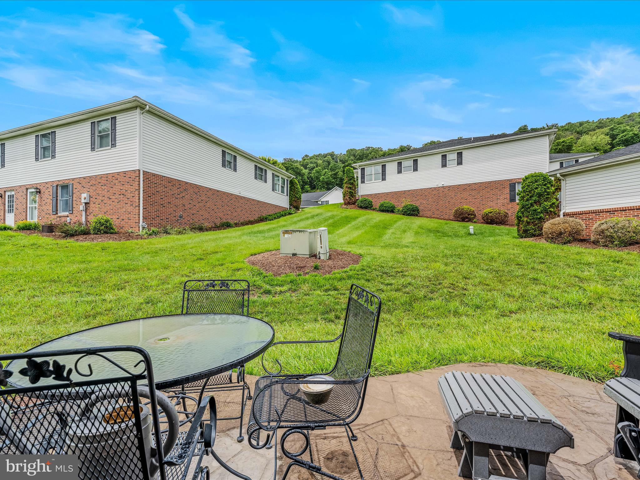 BERKELEY GARDENS - Residential