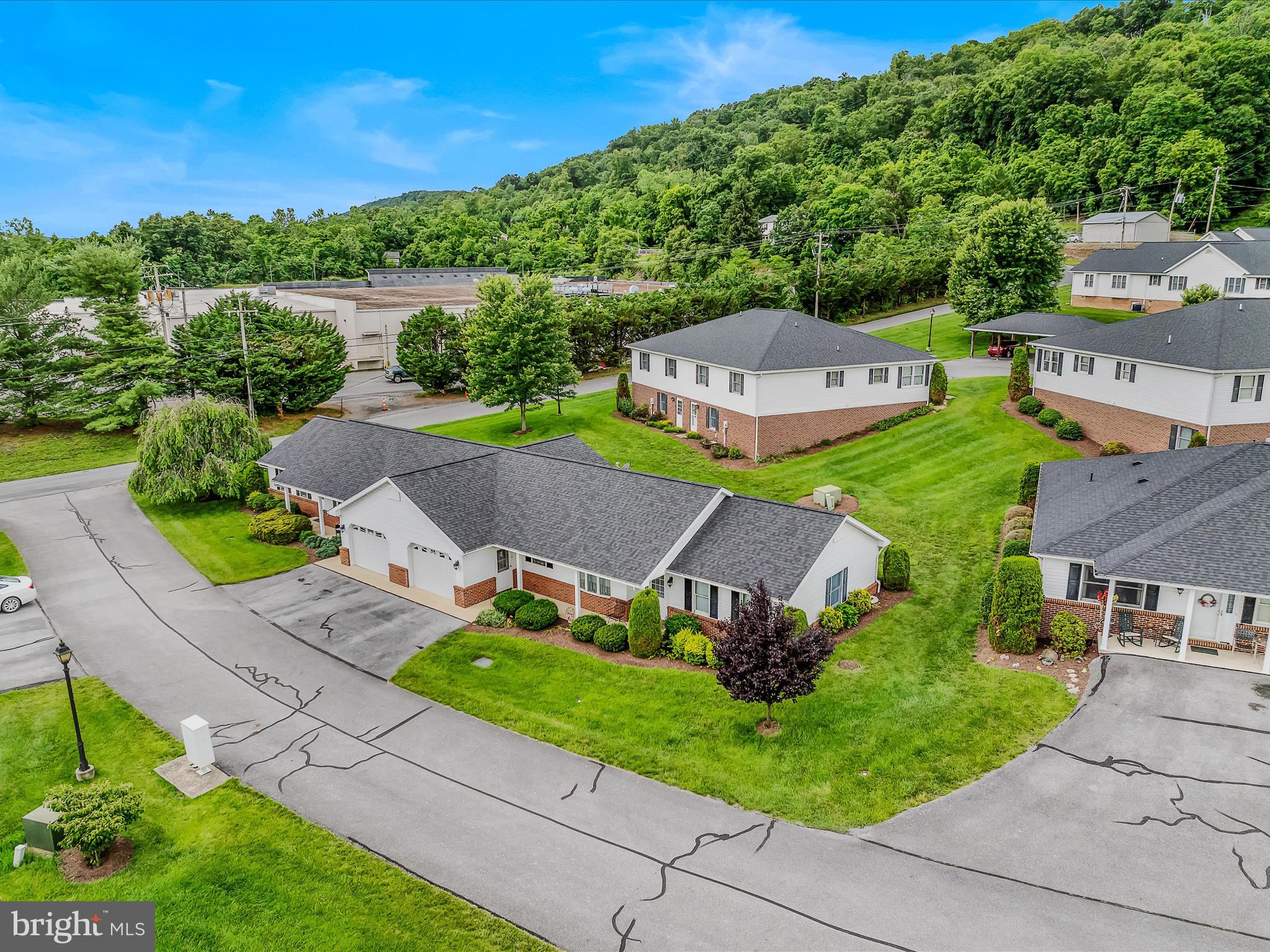 BERKELEY GARDENS - Residential